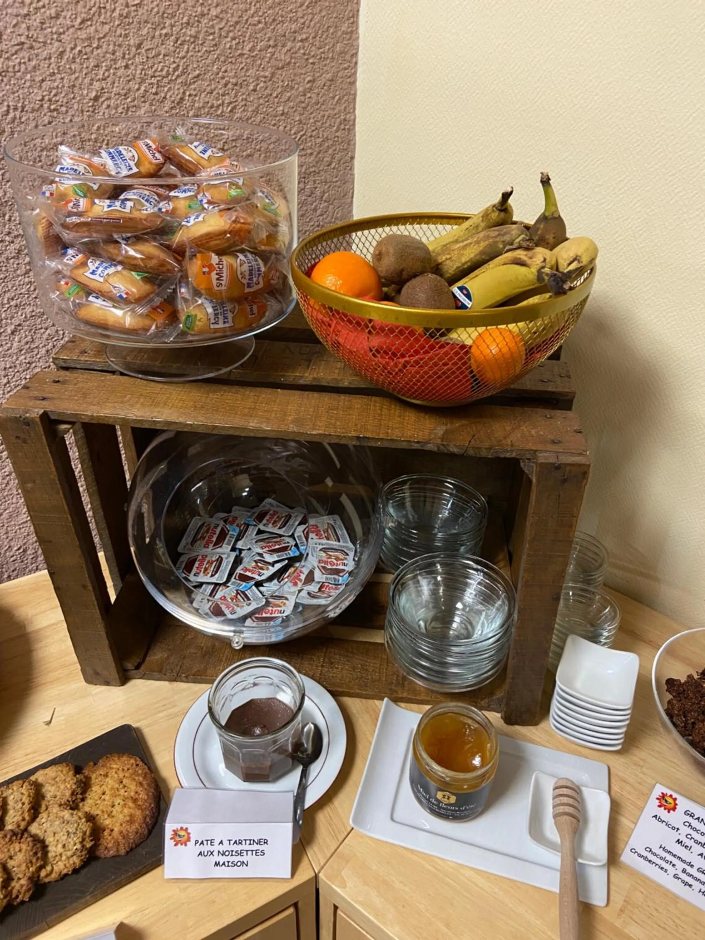 Food in Hôtel Mélodie