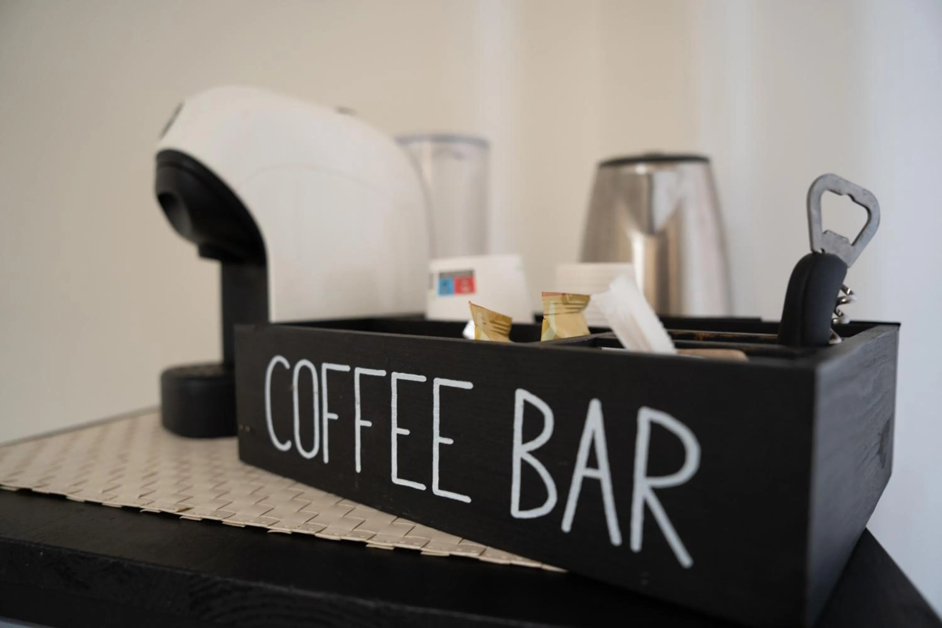 Coffee/tea facilities in Nery Home Giardini Naxos