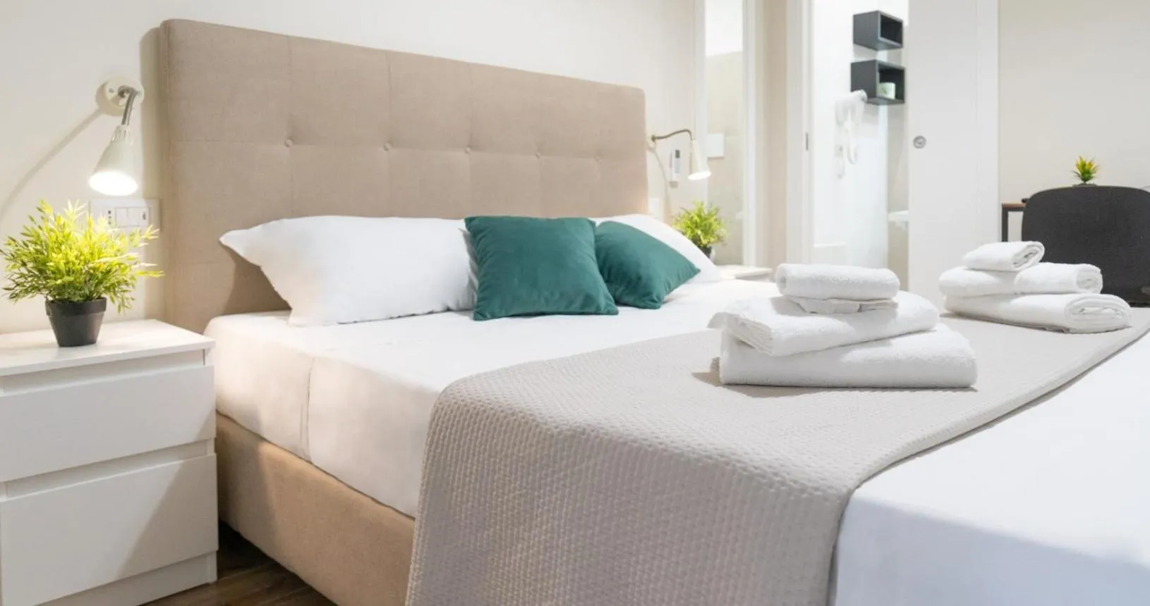 Bedroom, Bed in Khome Giardini Naxos