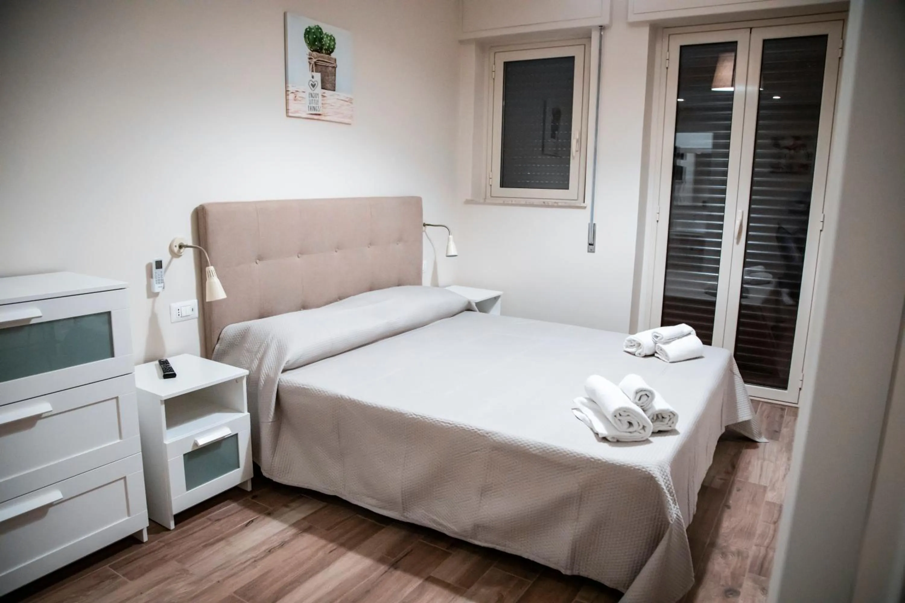 Bedroom, Bed in Khome Giardini Naxos