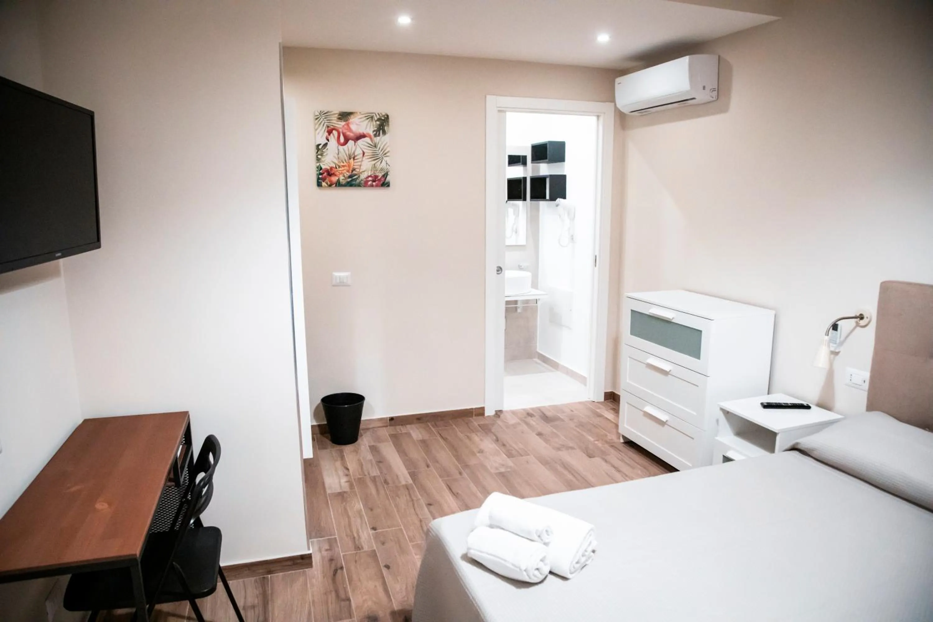 Bedroom, Bed in Khome Giardini Naxos