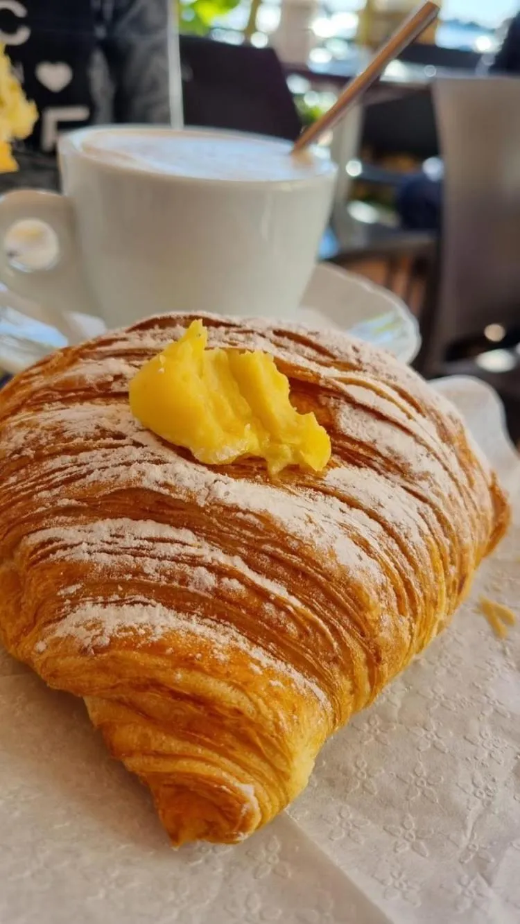 Restaurant/places to eat in Khome Giardini Naxos