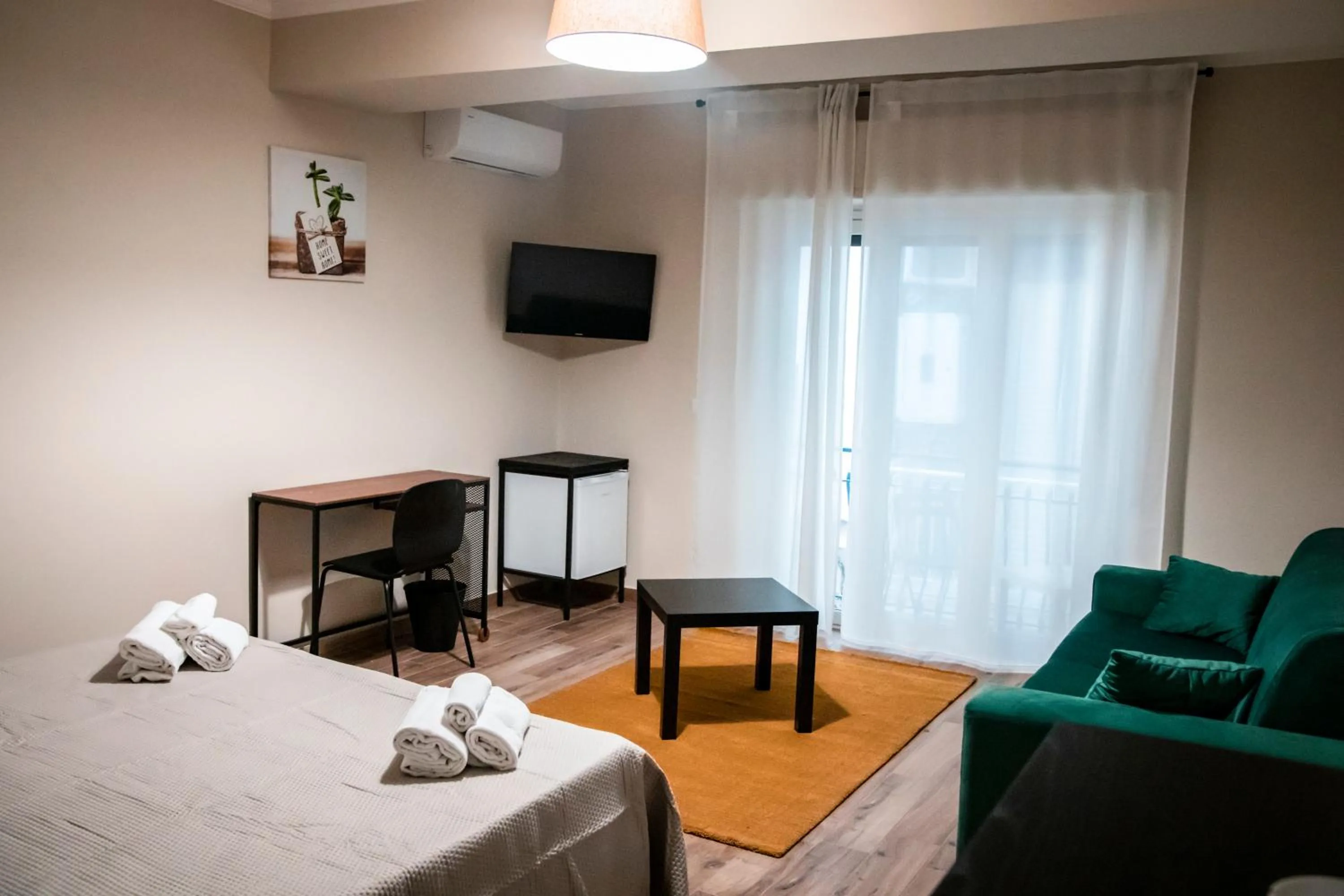 Bedroom, Bed in Khome Giardini Naxos