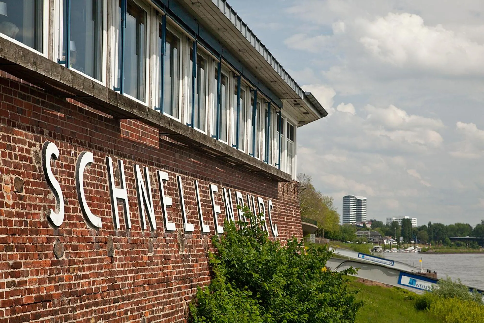 Facade/entrance in Schnellenburg