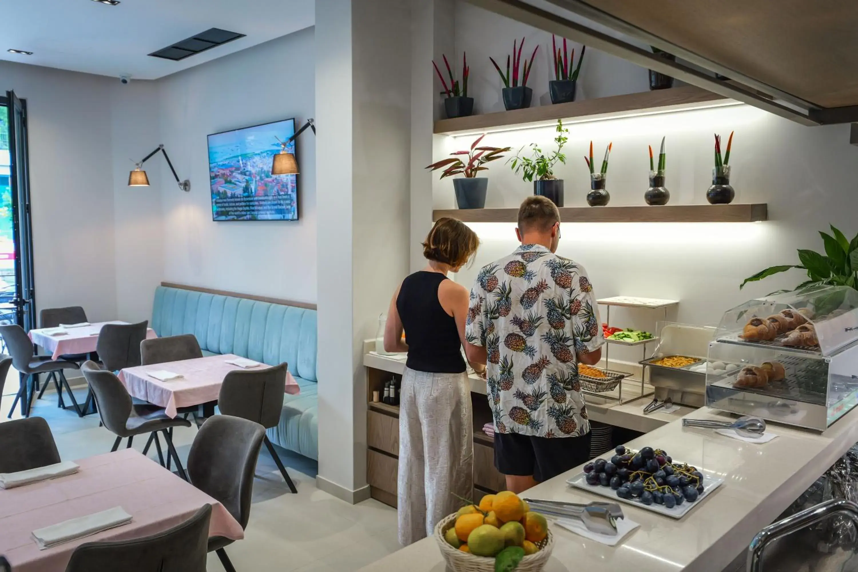 Restaurant/places to eat in Hotel Central Restaurant/places to eat in Hotel Central