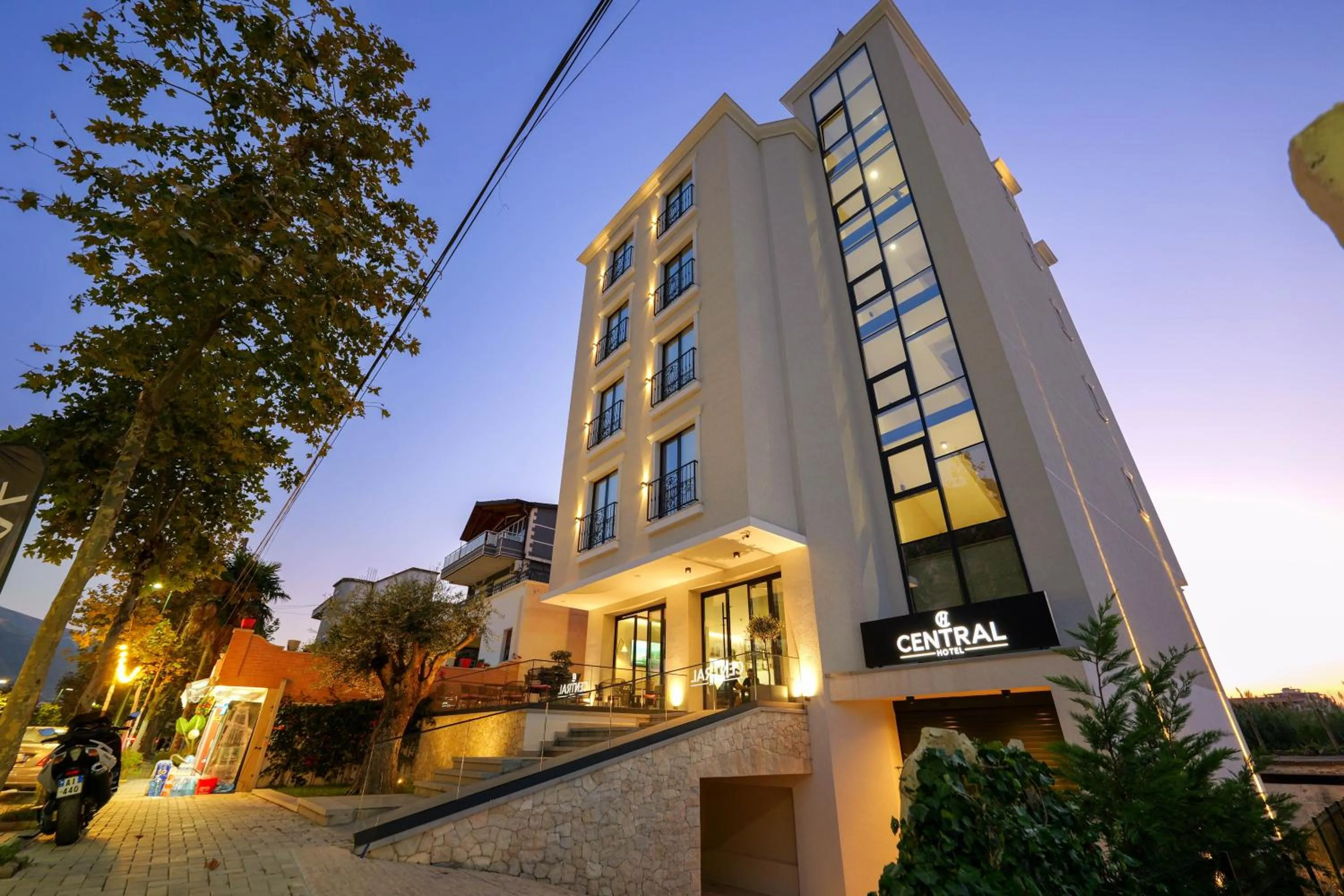 Property building in Hotel Central