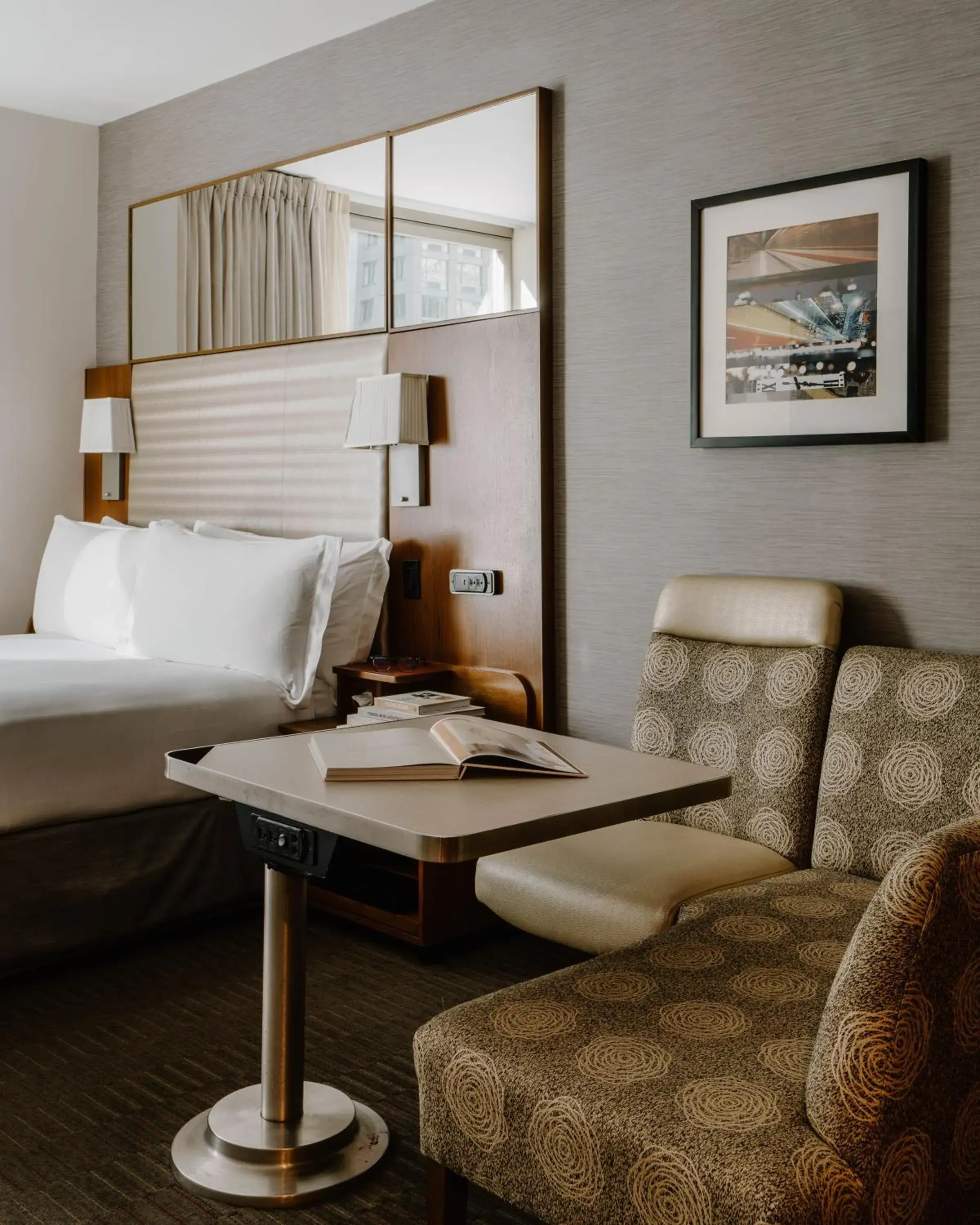 Bed in Club Quarters Hotel Grand Central, New York Bed in Club Quarters Hotel Grand Central, New York