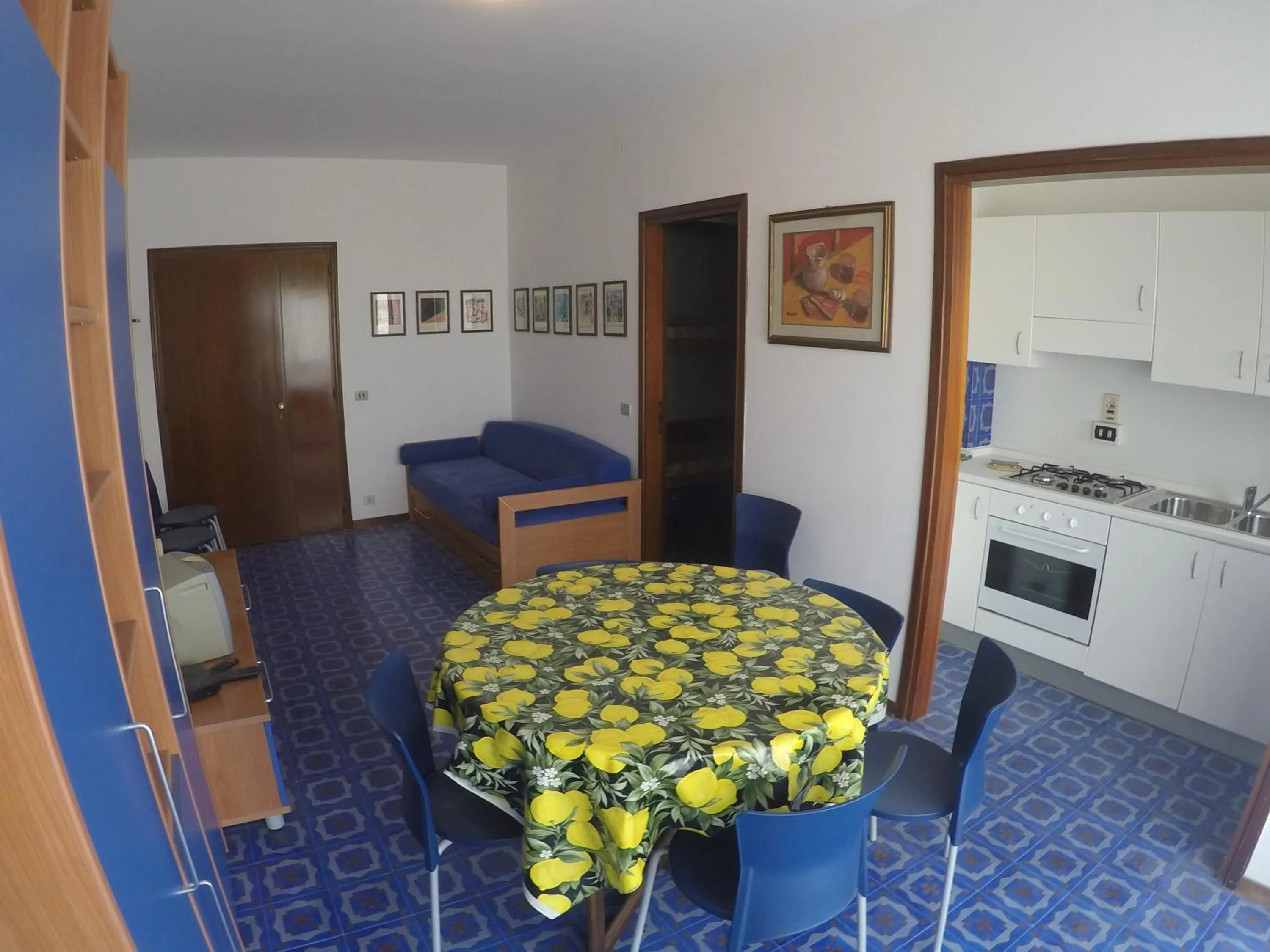 Kitchen or kitchenette in Condominio Commerciale