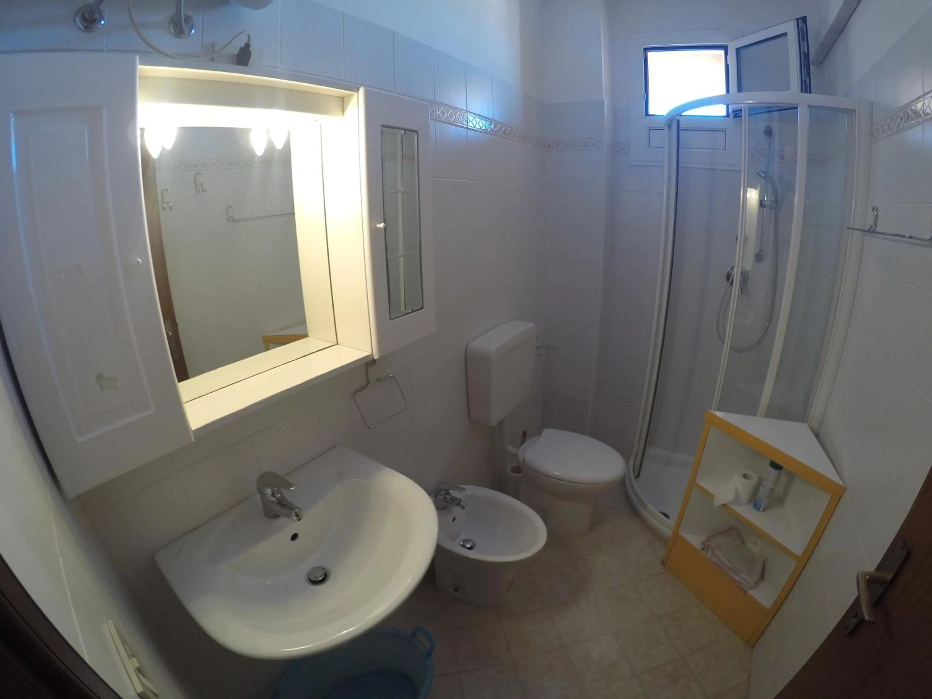 Bathroom in Condominio Commerciale