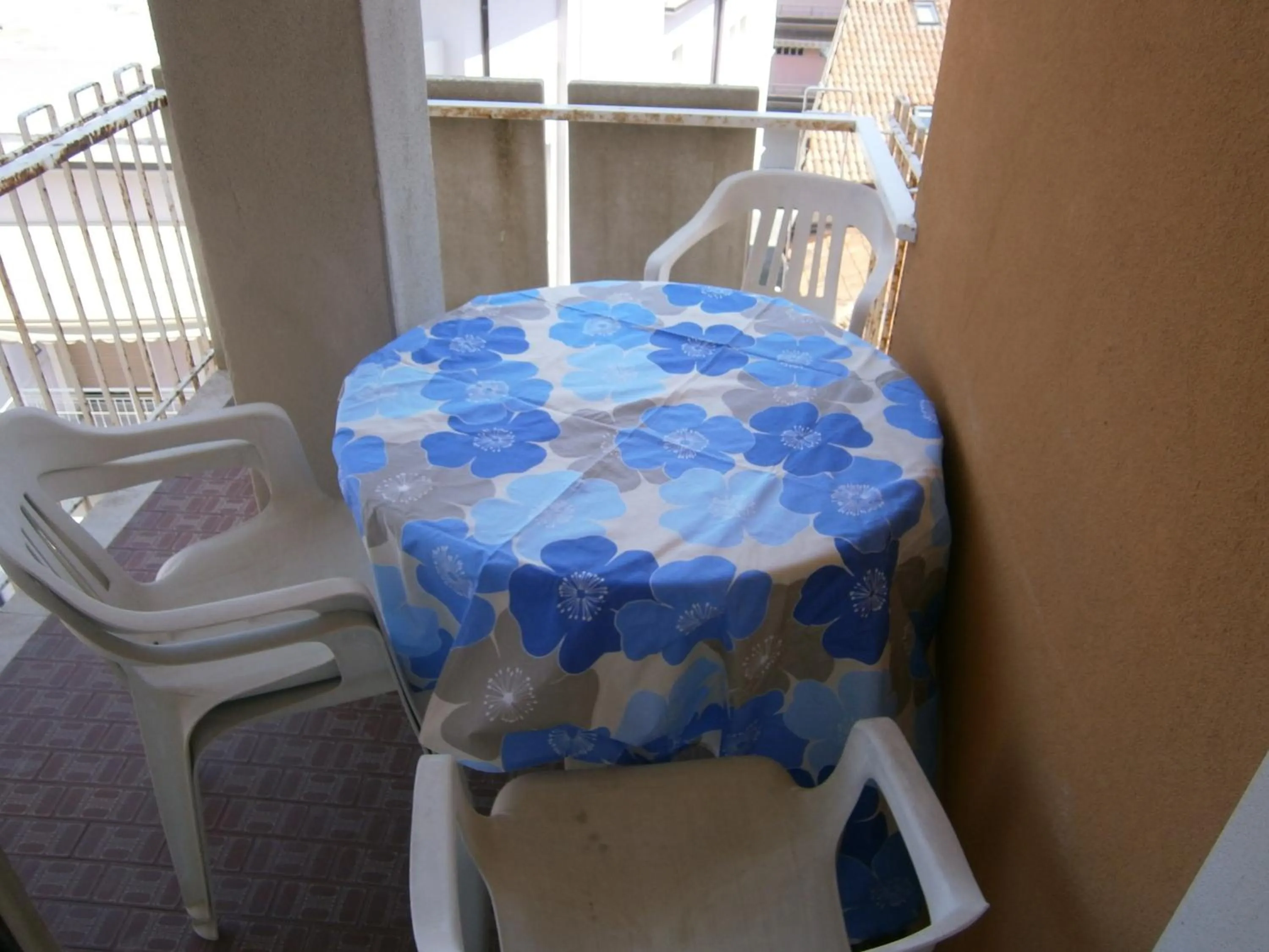 Balcony/Terrace in Condominio Commerciale