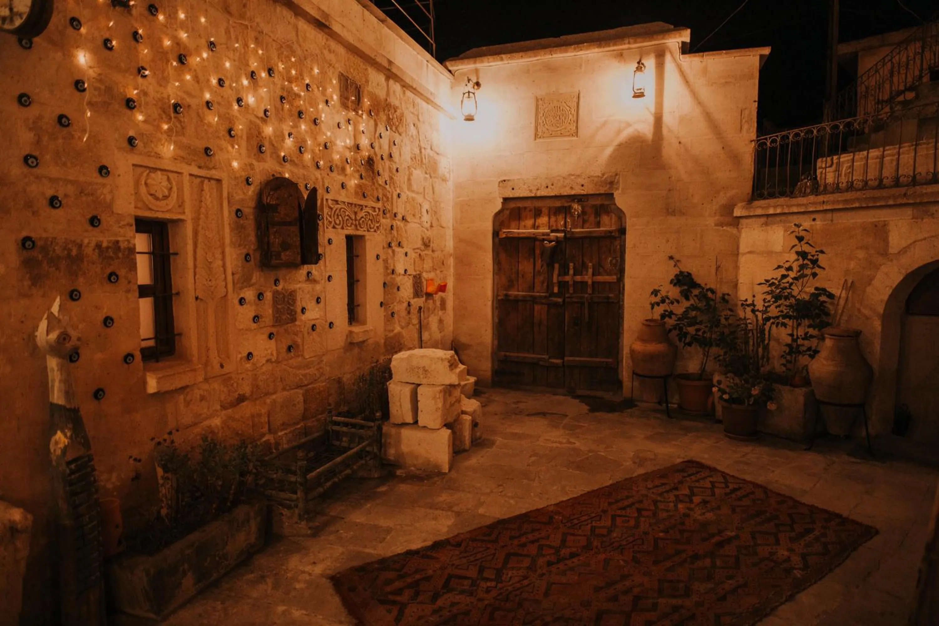Property building in Cappadocia Eagle Cave Inn