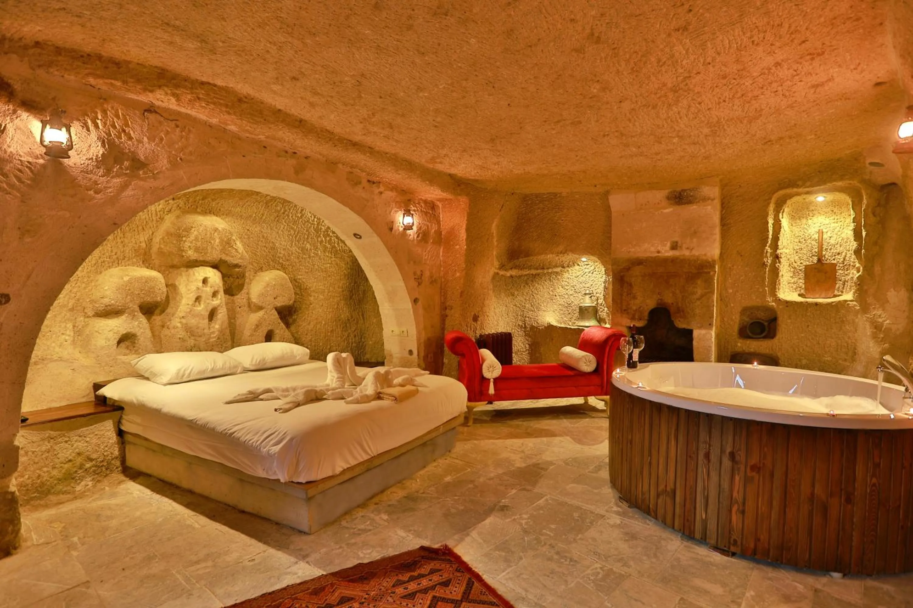 Photo of the whole room in Cappadocia Eagle Cave Inn