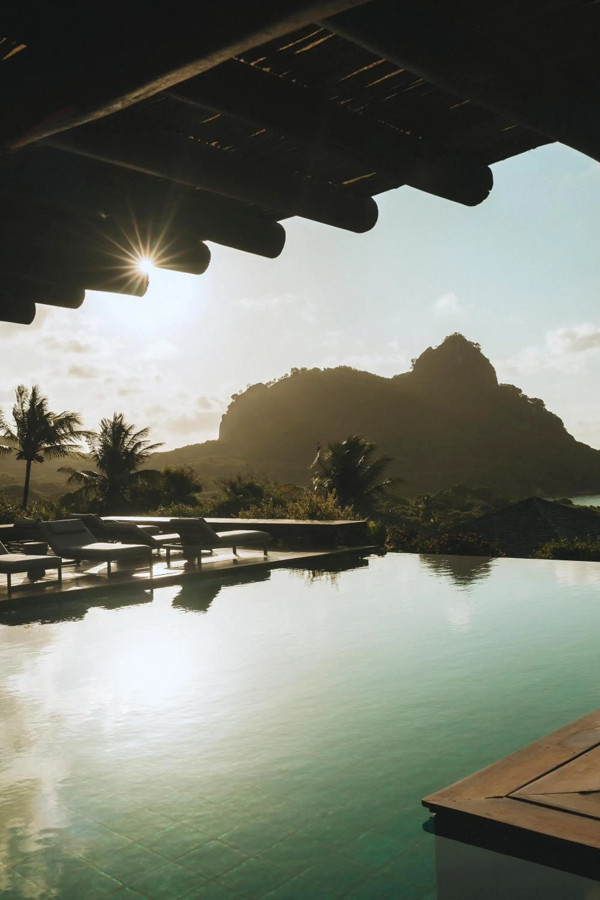 Pool view in Pousada Maravilha