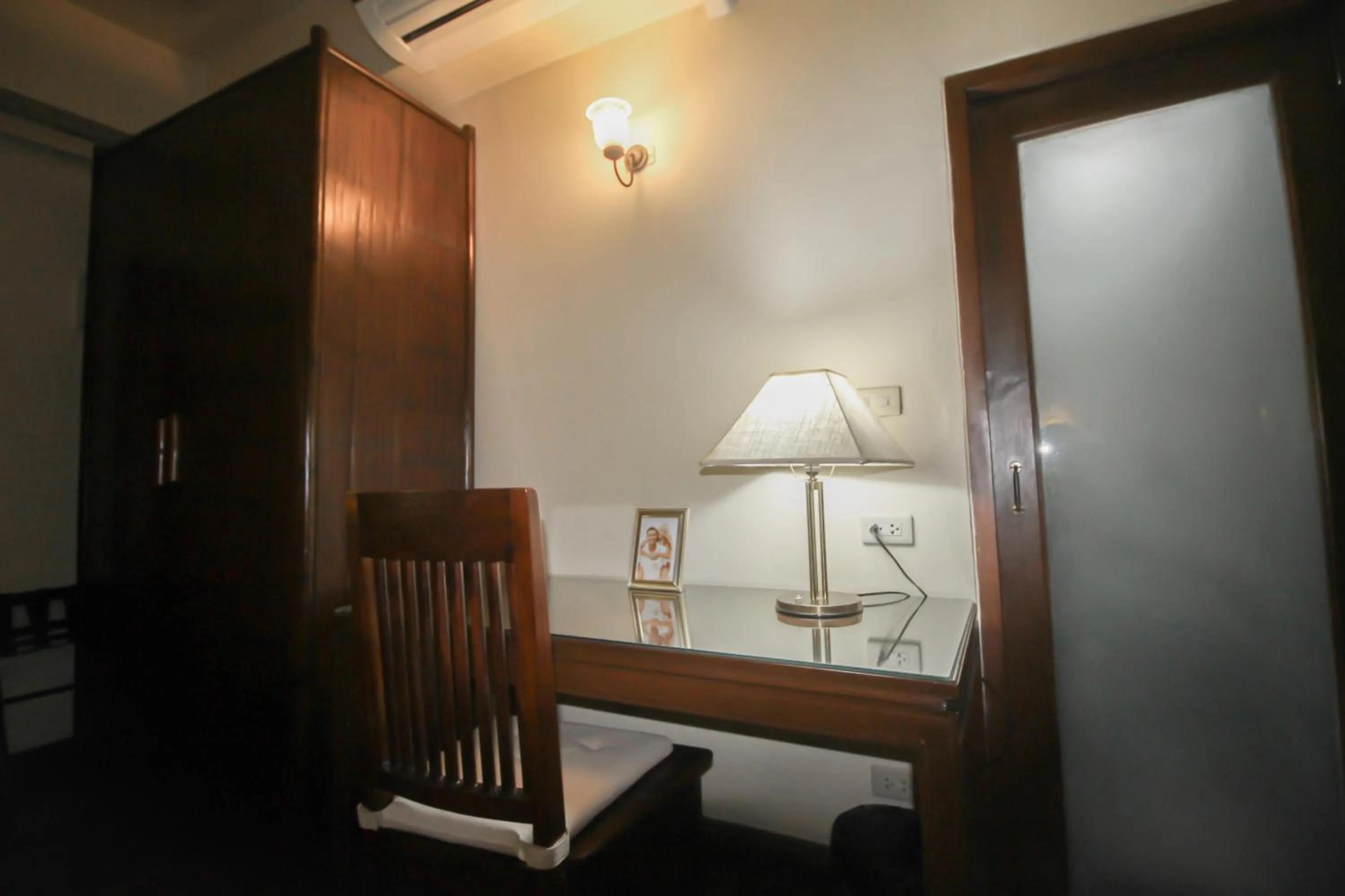 Sourire at Rattanakosin Island Hotel