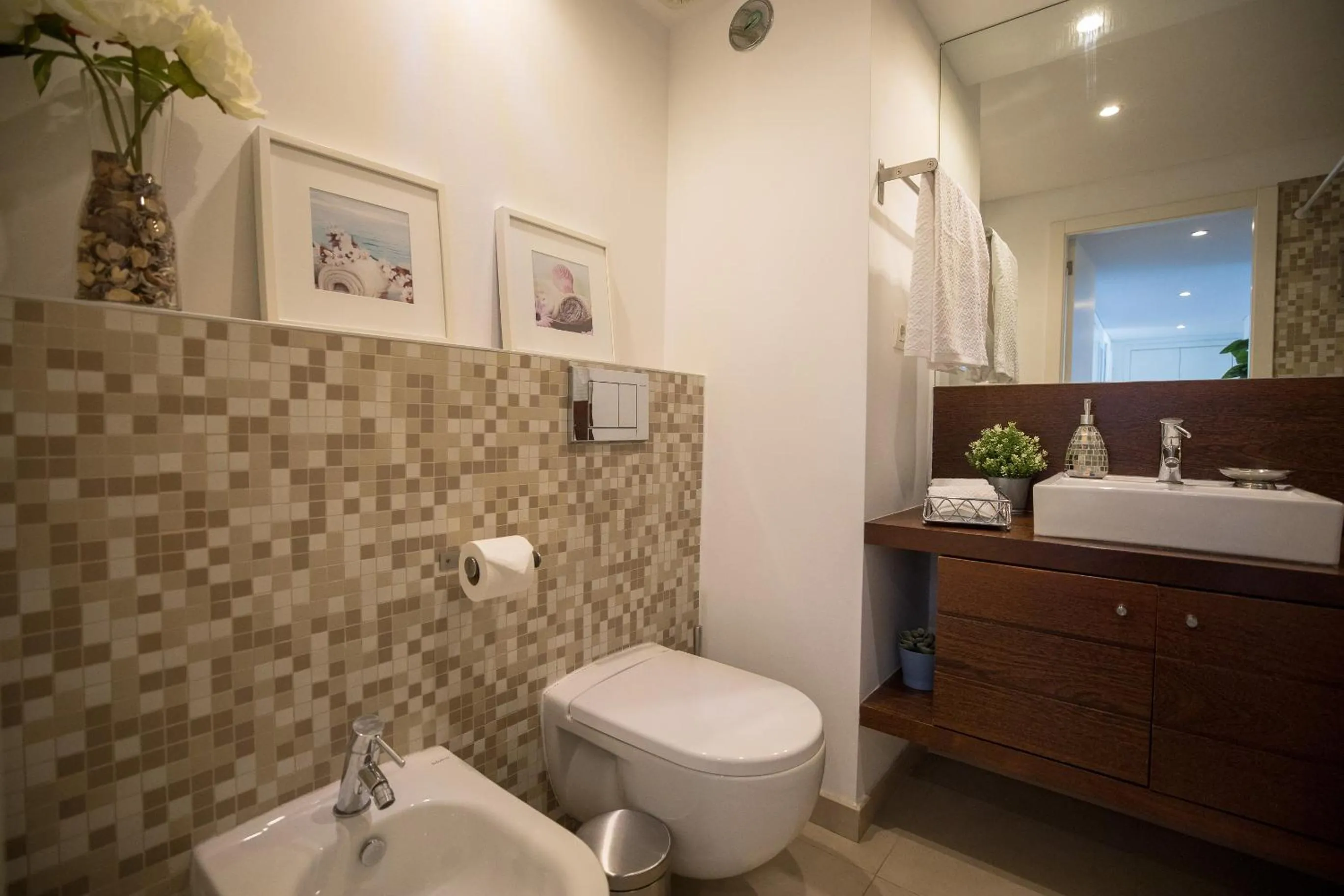 Bathroom in Charming Apartment with Balcony & Pool