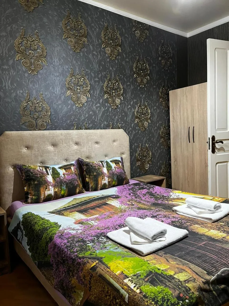 Bedroom, Bed in Sweet Memories