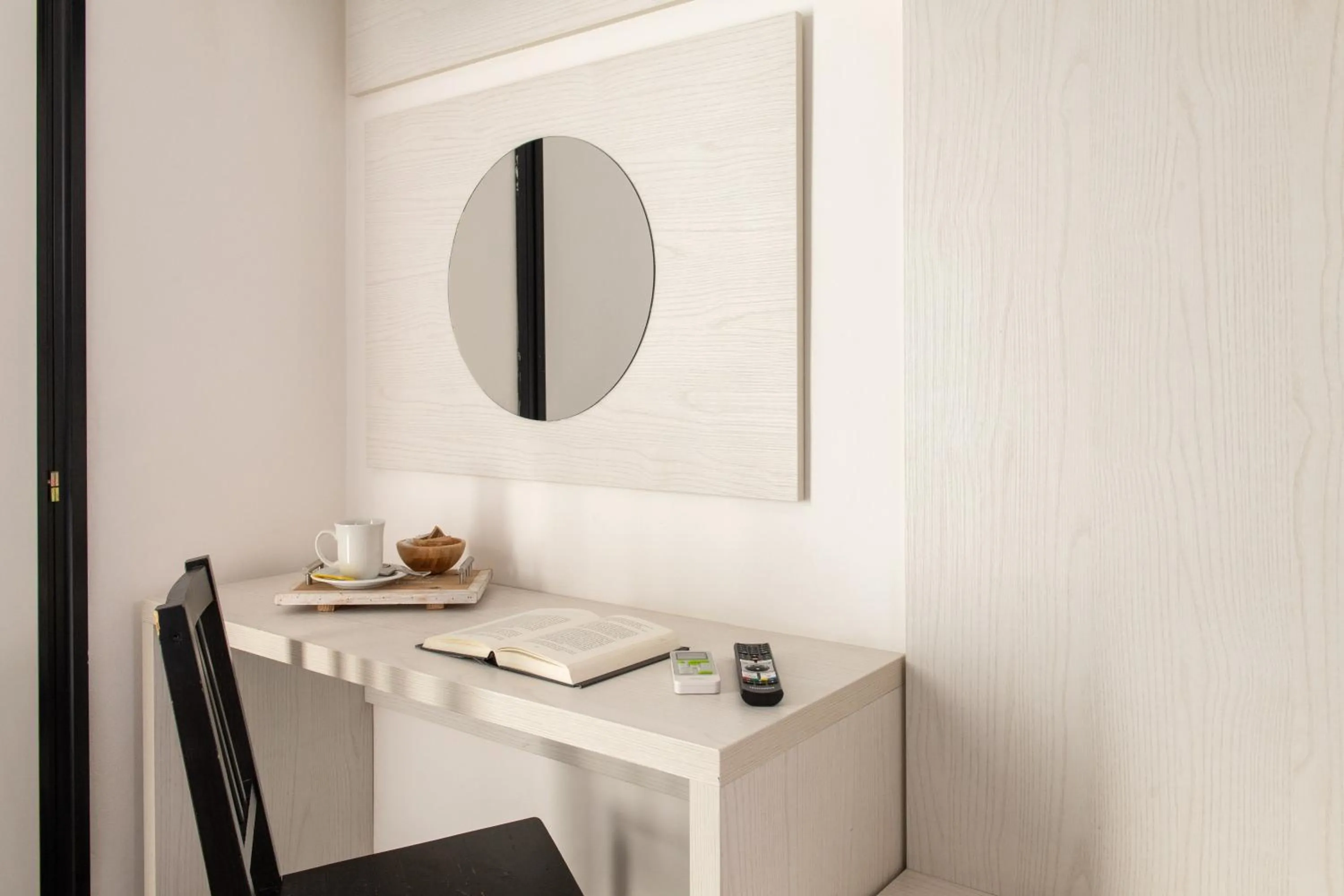 hair dresser in Hotel Hawaii Bed and Coffee