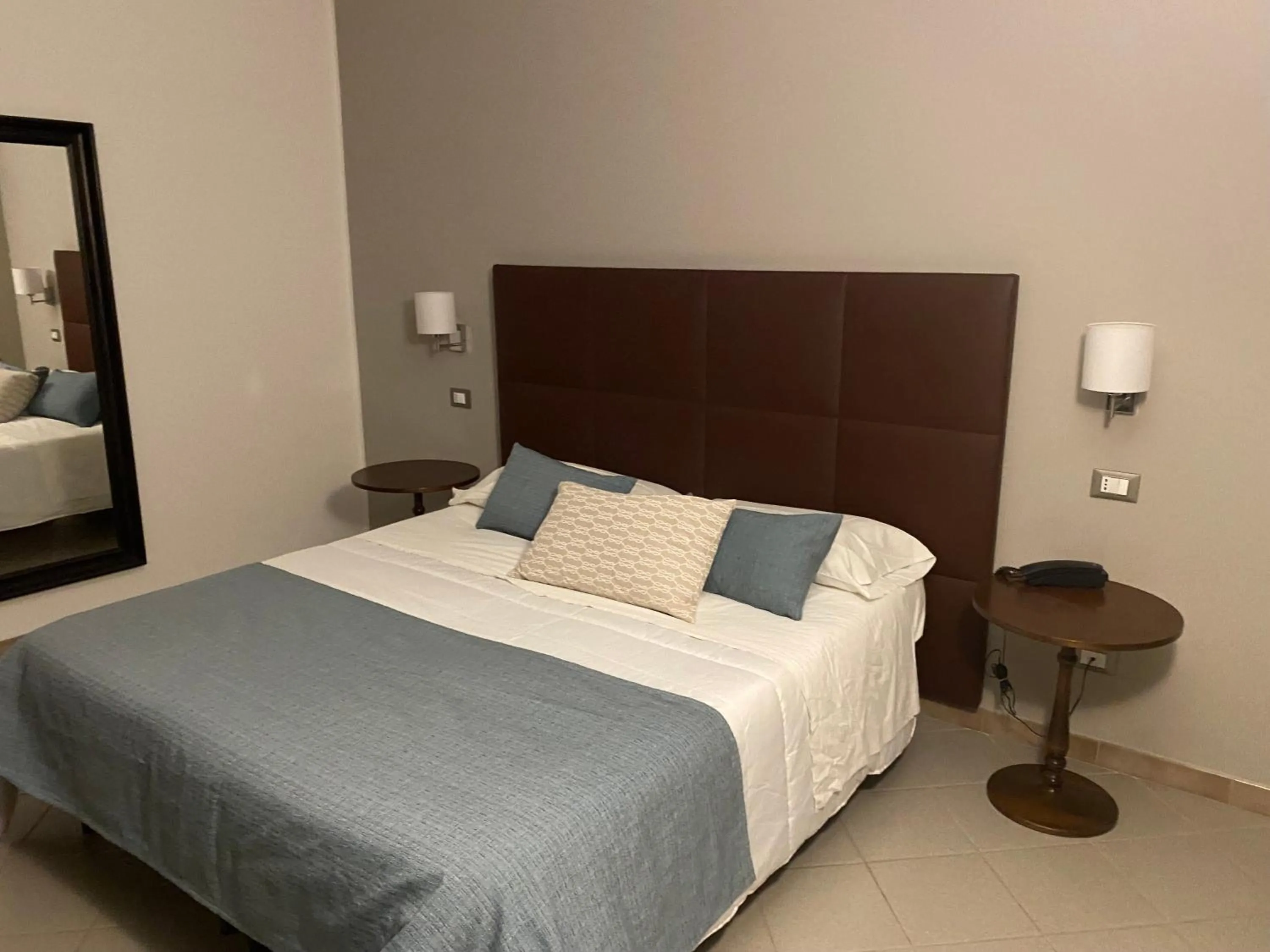 Bed in Hotel Moderno