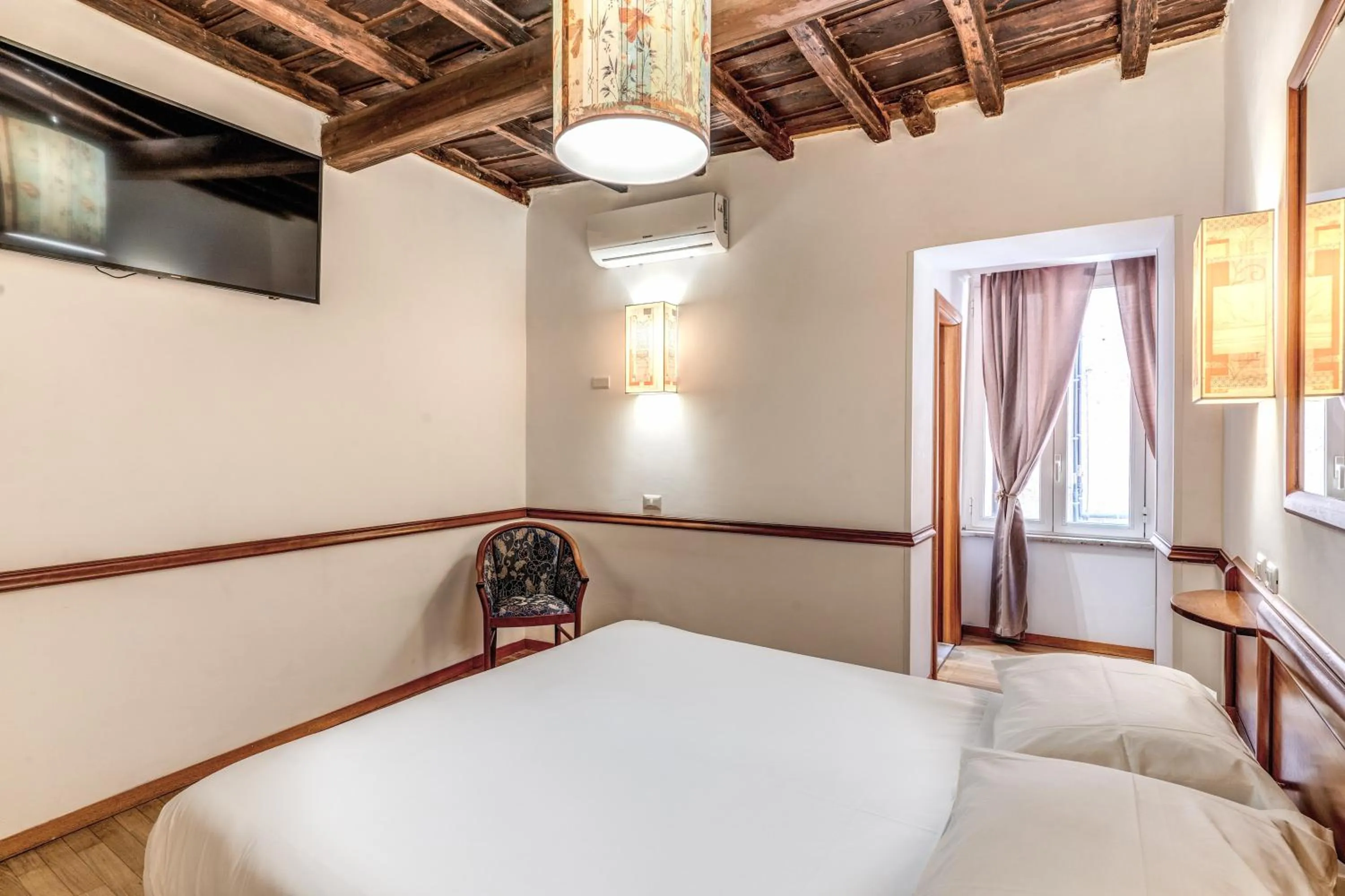 Bedroom, Bed in Hotel Santa Prassede