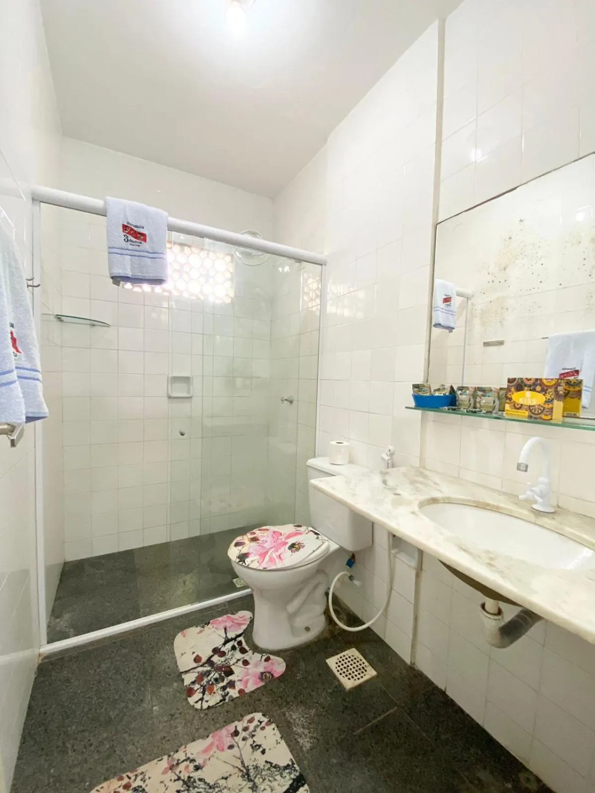 Pousada & Food 3 Abelhas