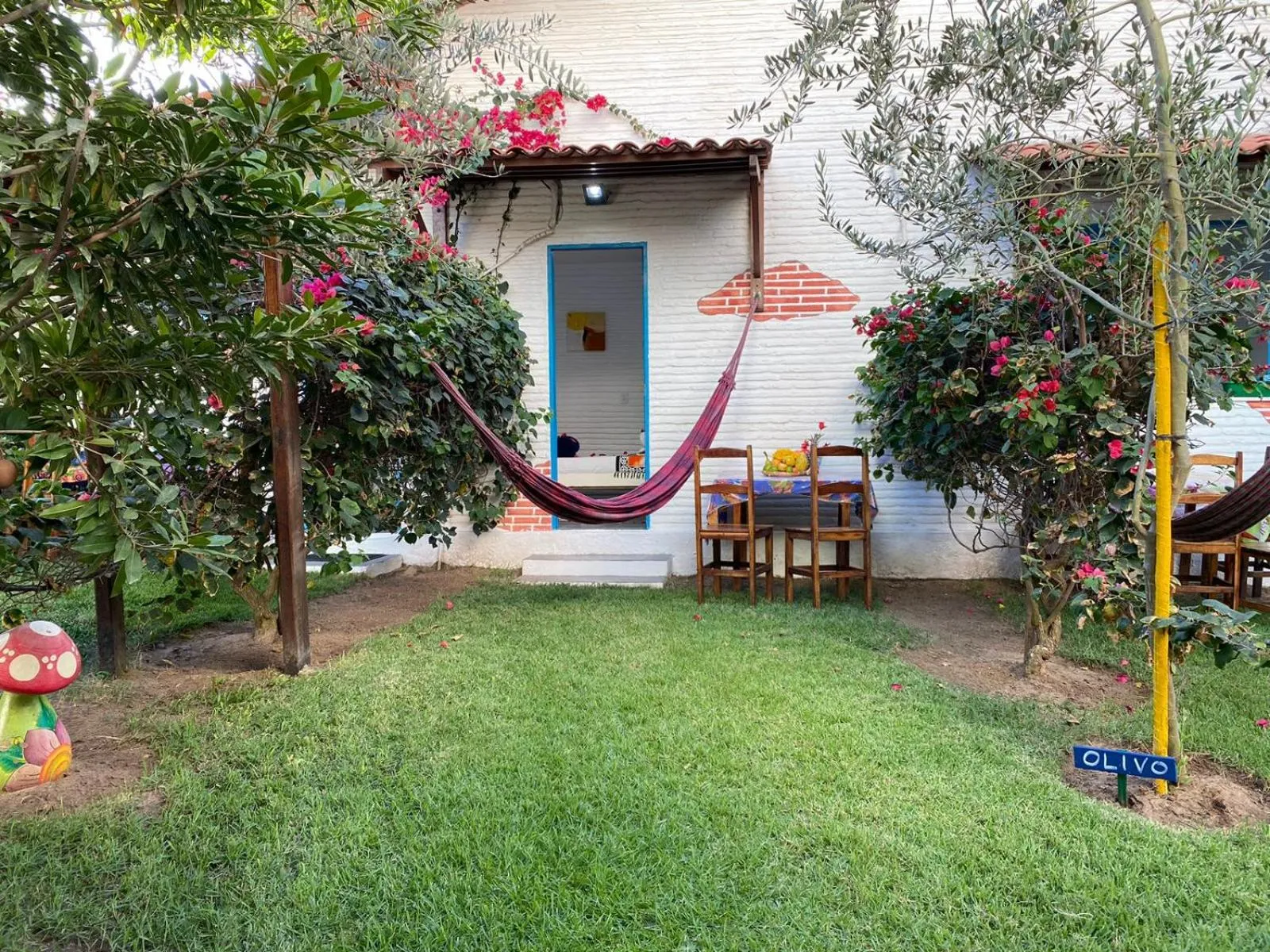 Pousada & Food 3 Abelhas