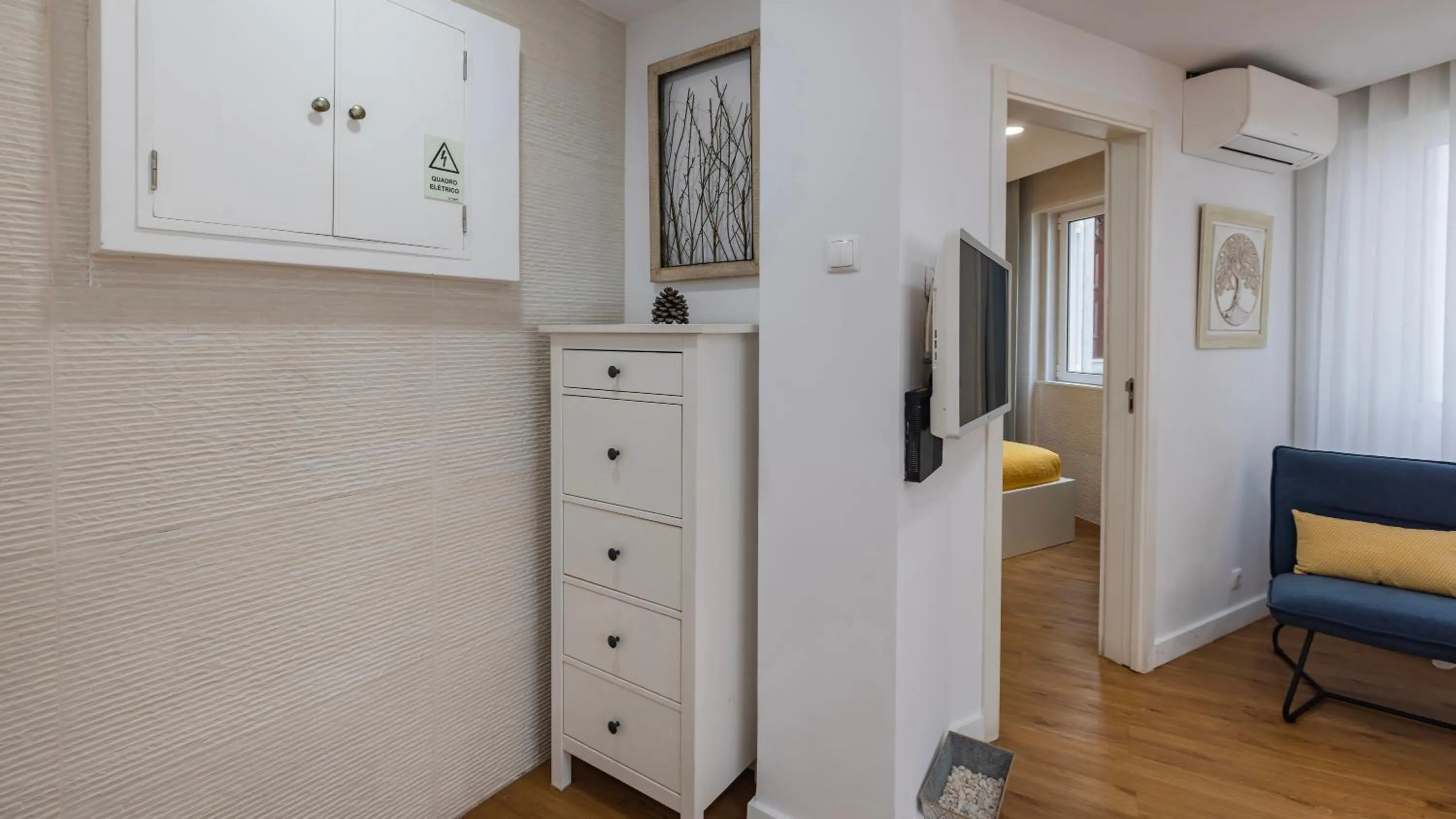 TV and multimedia in Sítio do Castelo Beach in Cascais by LovelyStay