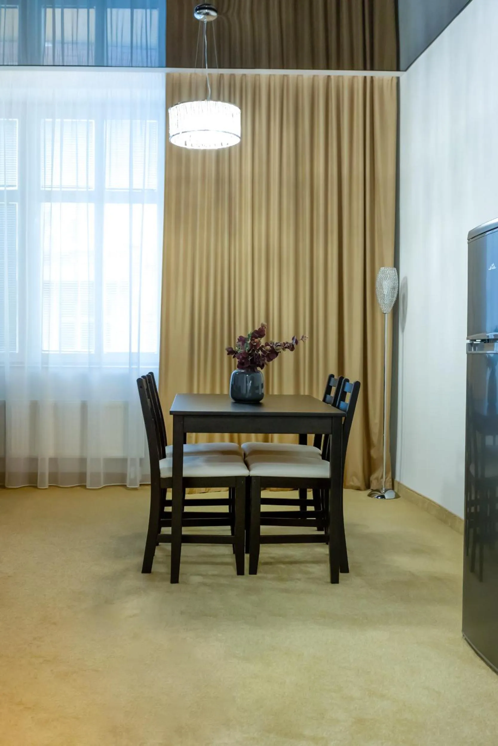 Dining area in Apart Hotel GOLDEN apartments