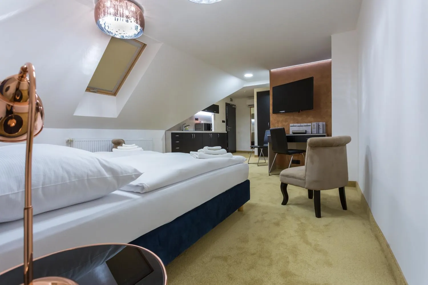 Photo of the whole room, Bed in Apart Hotel GOLDEN apartments