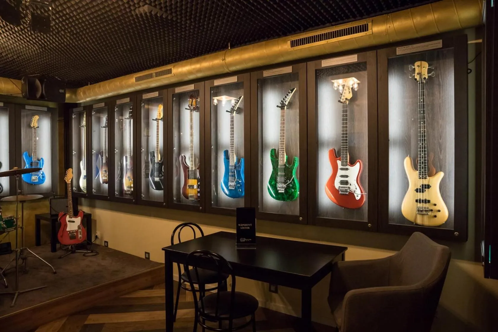 Restaurant/places to eat in Apart Hotel GOLDEN apartments