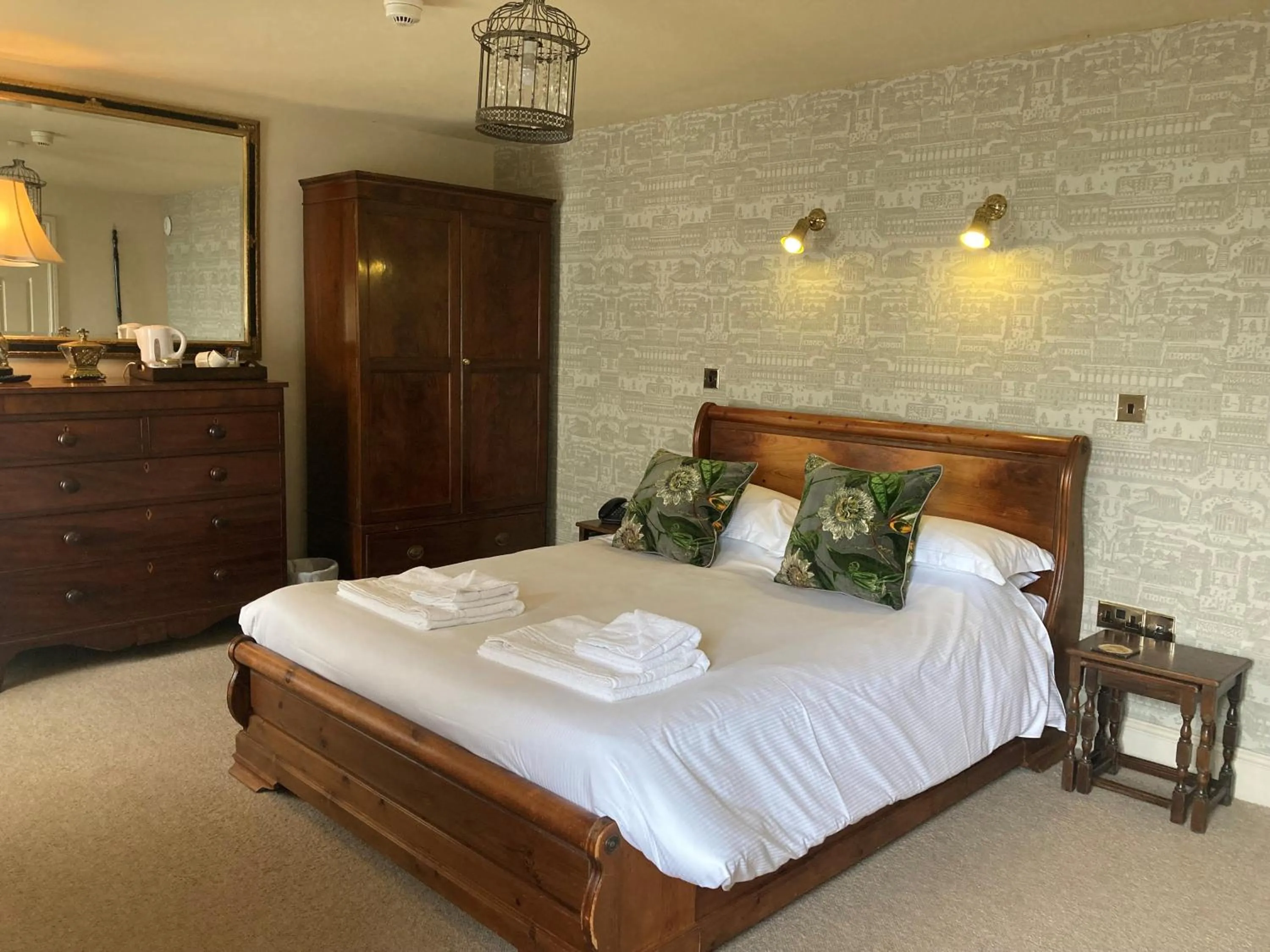 Bed in The Punch Bowl Inn