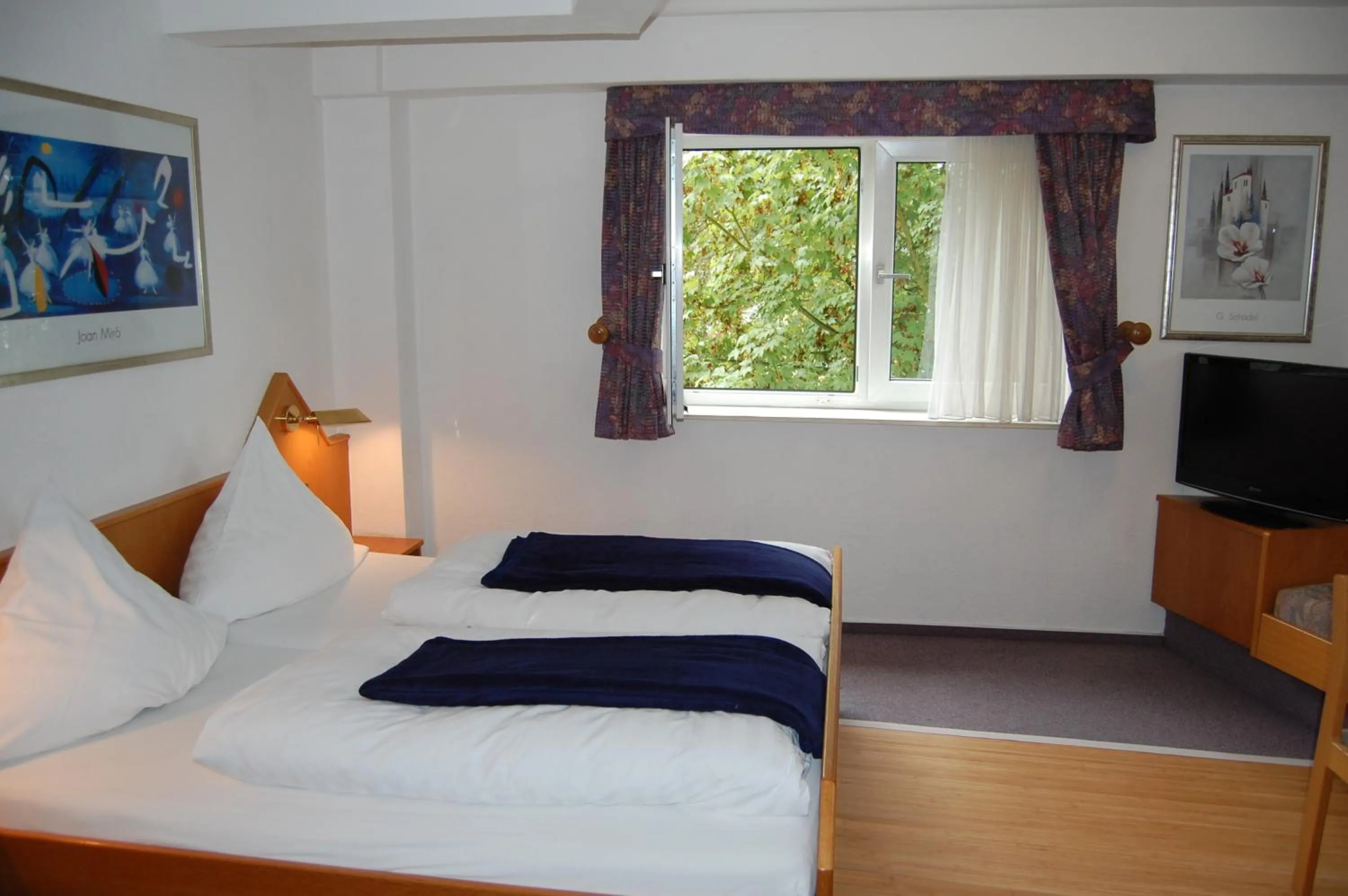 Hotel Johnel
