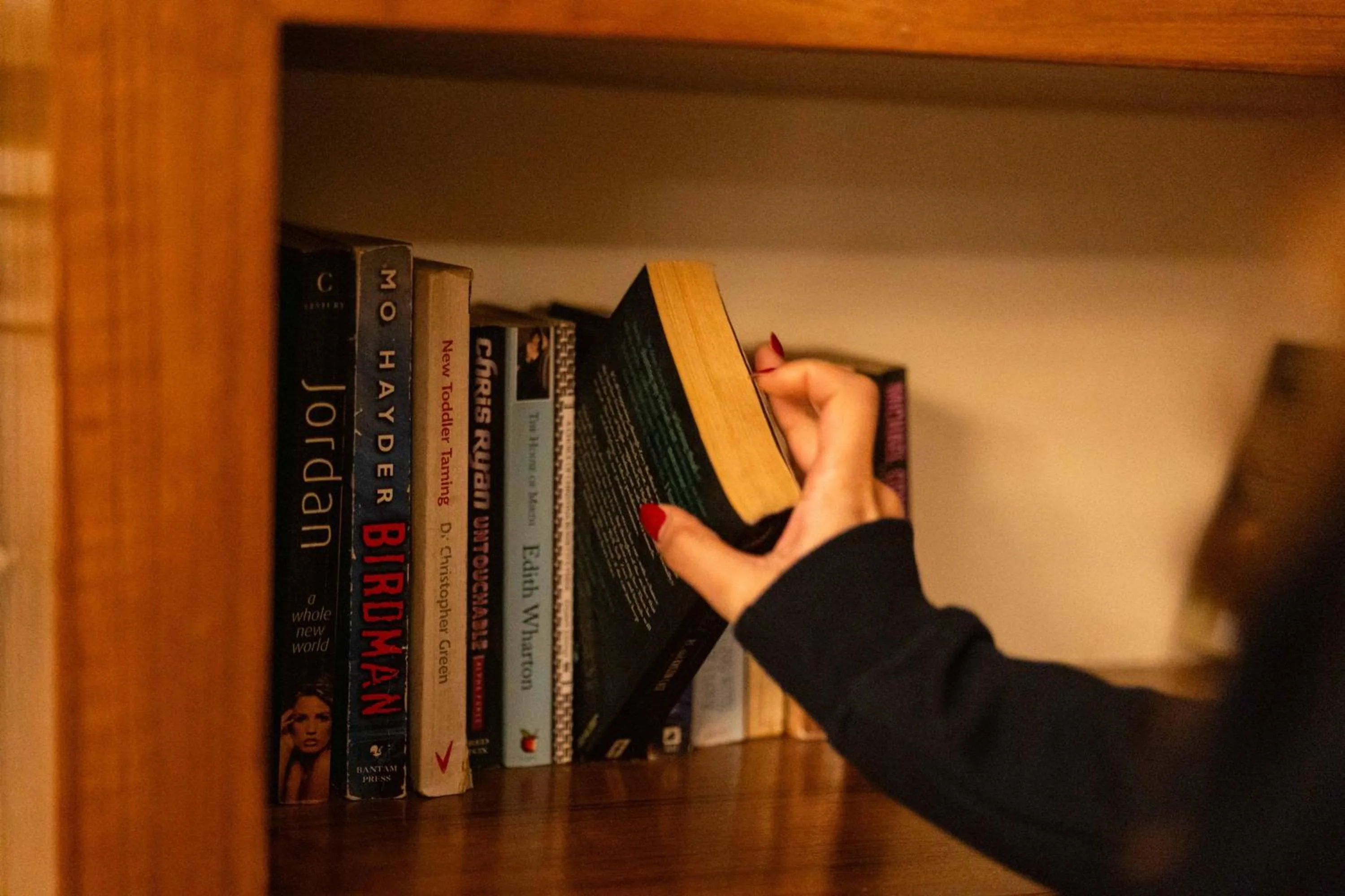 Library in 8fold by LaRiSa