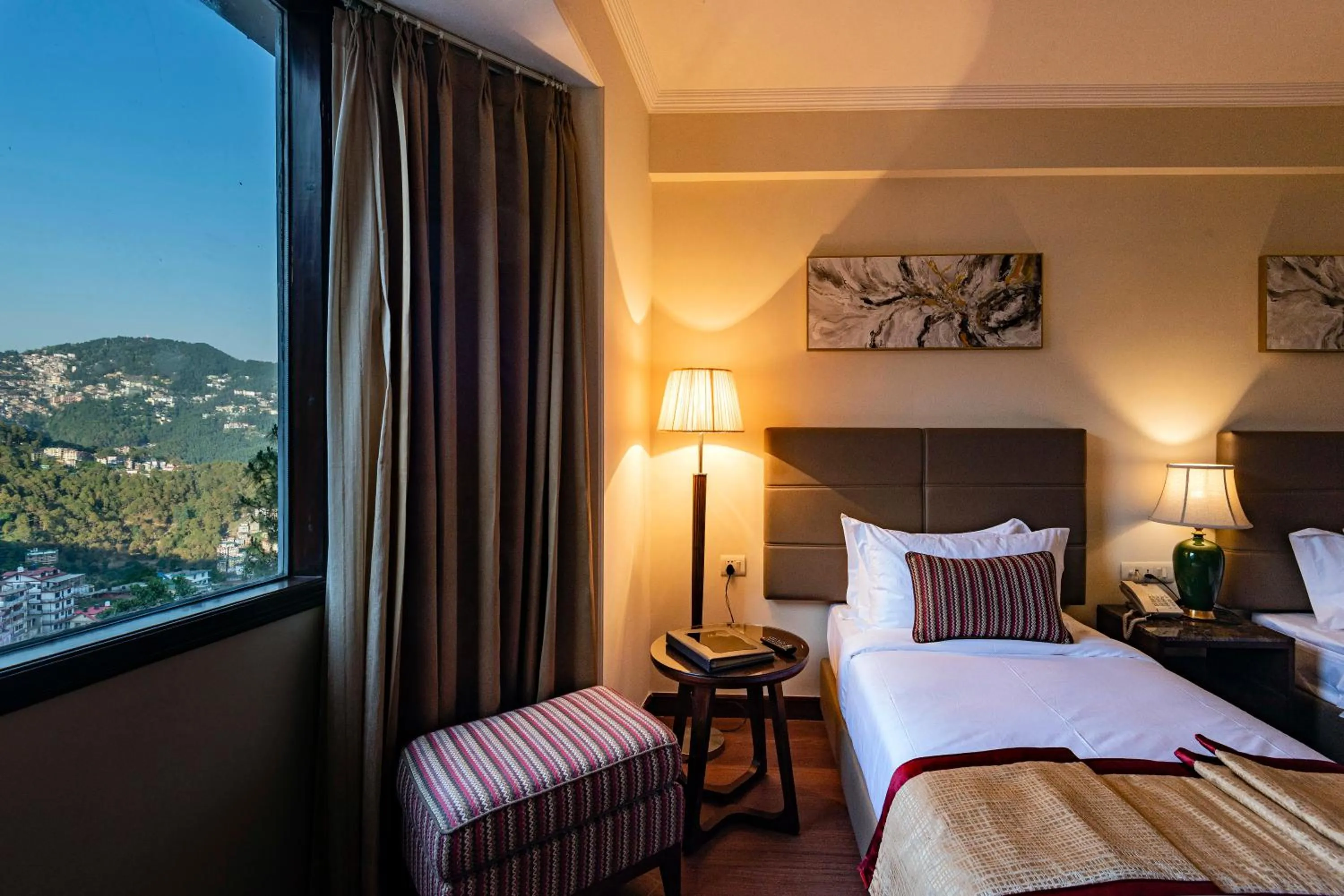 Bedroom, Bed in 8fold by LaRiSa