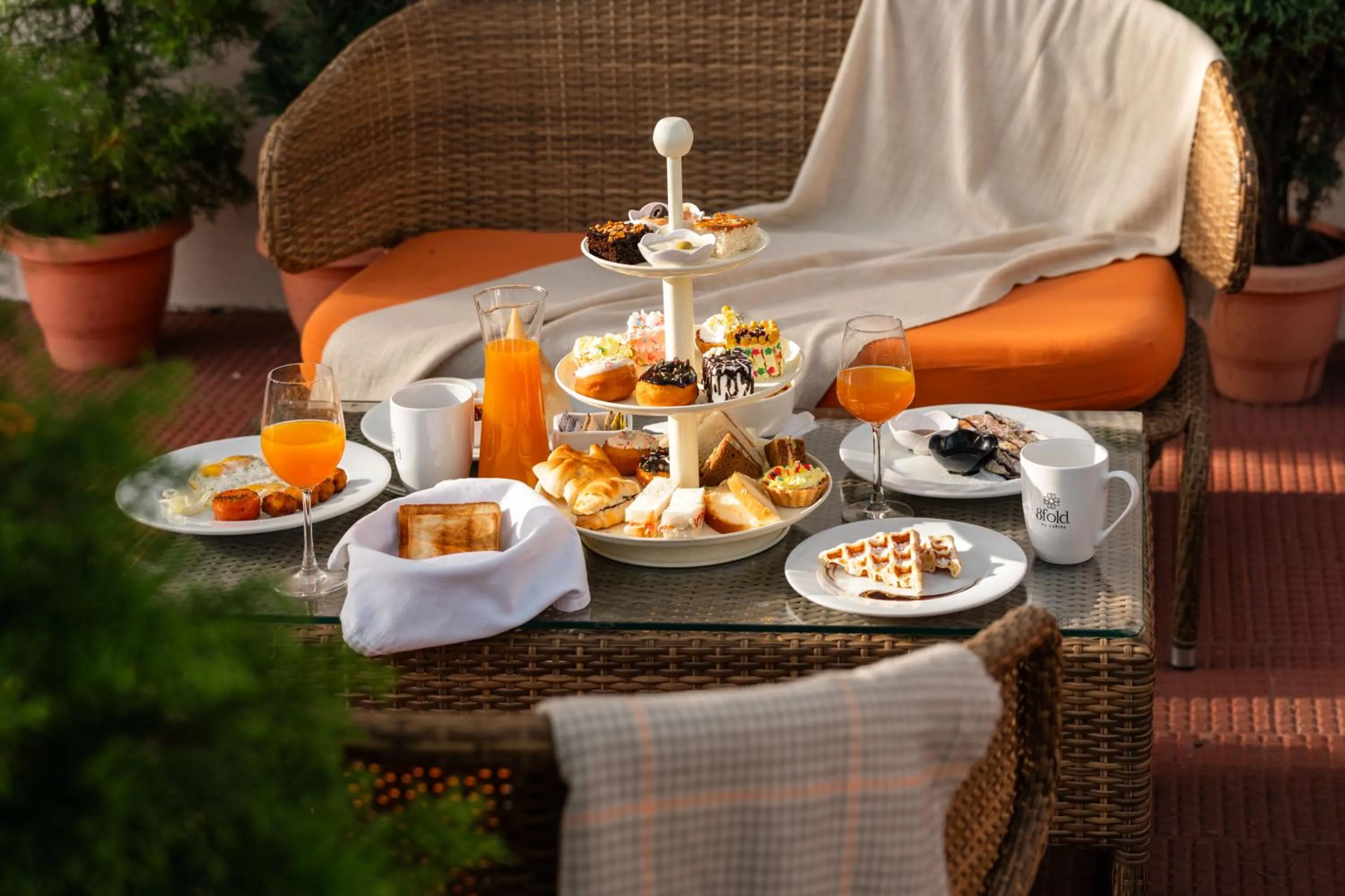 Breakfast in 8fold by LaRiSa