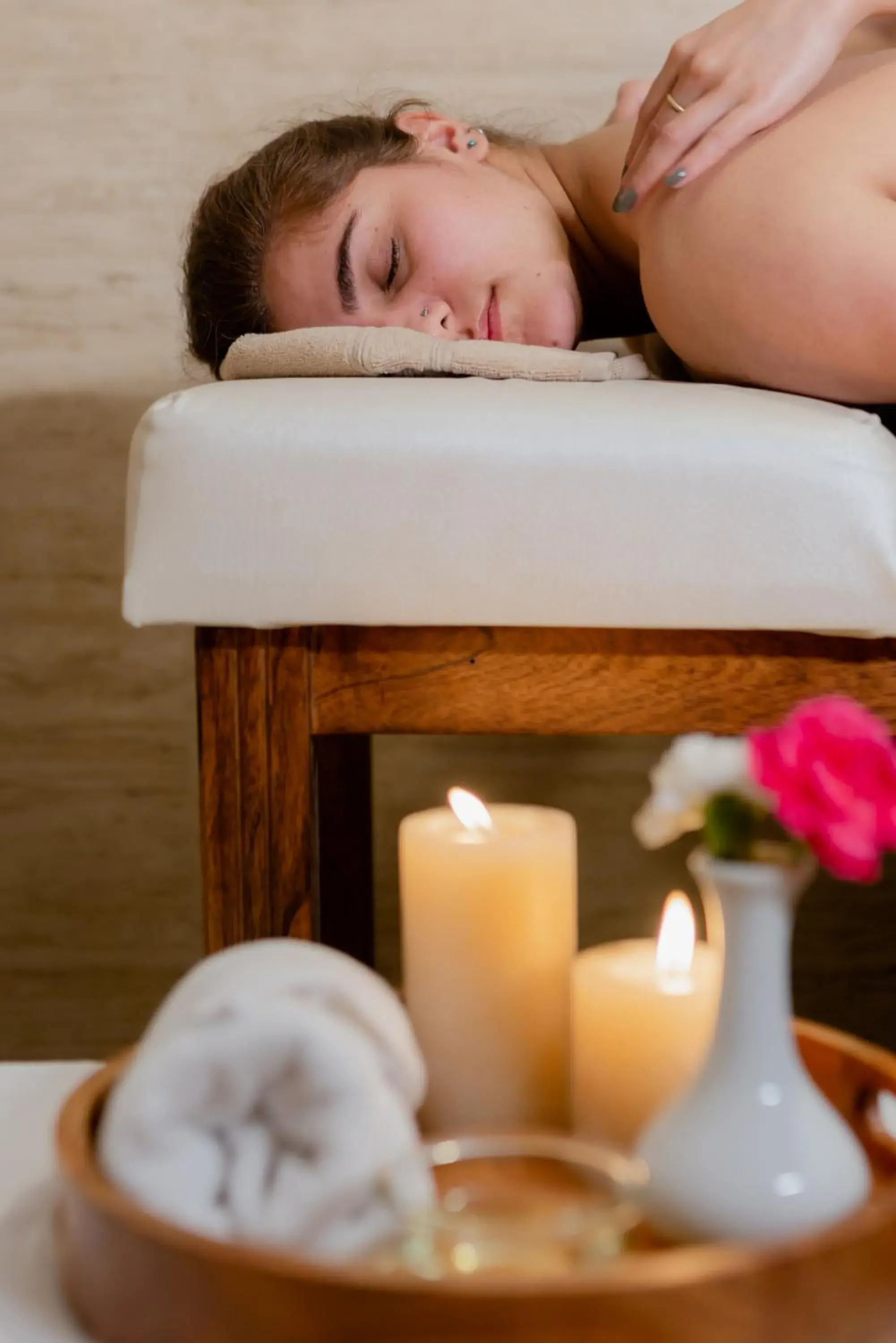 Spa and wellness centre/facilities in 8fold by LaRiSa Spa and wellness centre/facilities in 8fold by LaRiSa