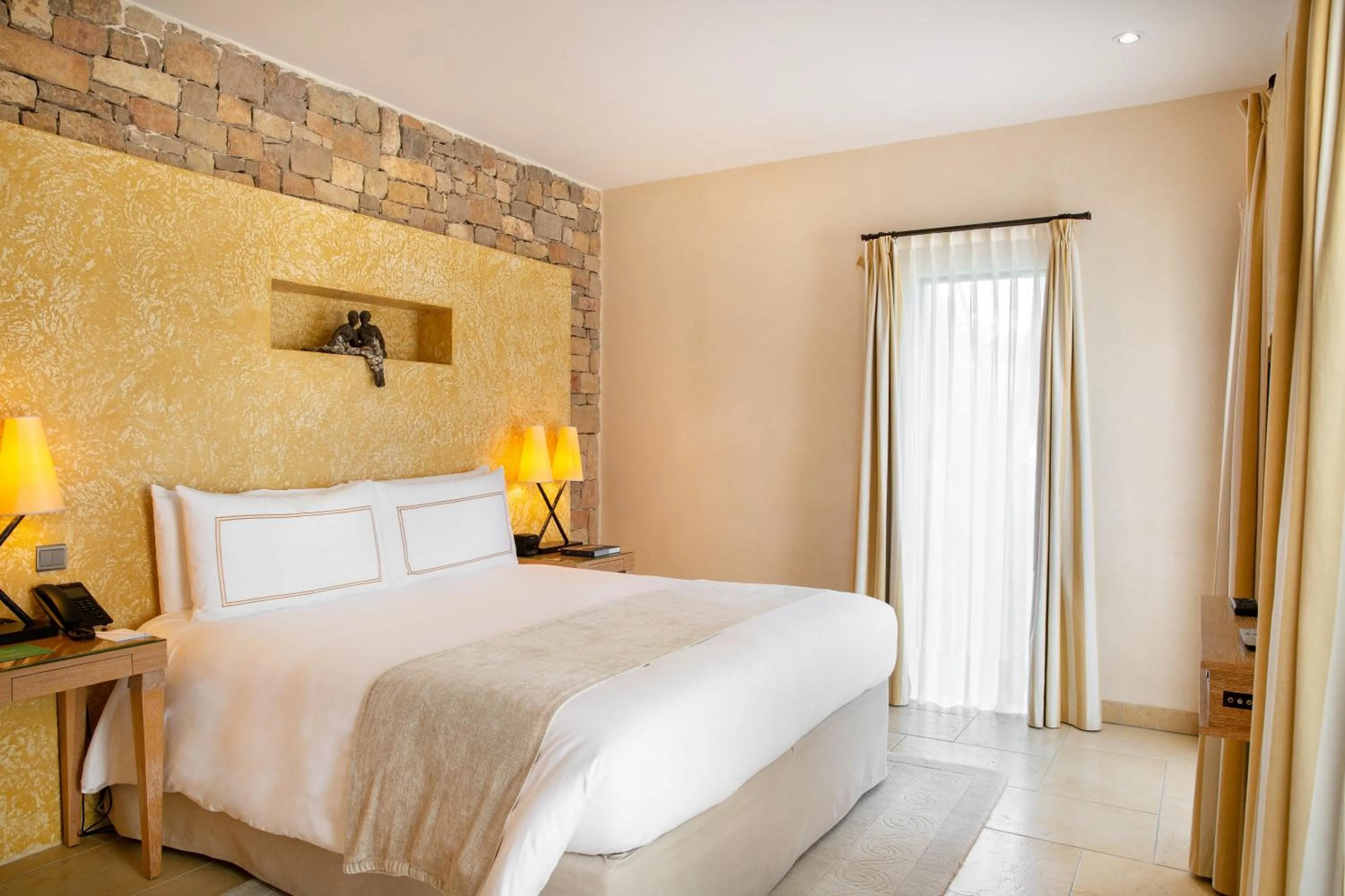 Bed in Terre Blanche Hotel Spa Golf Resort