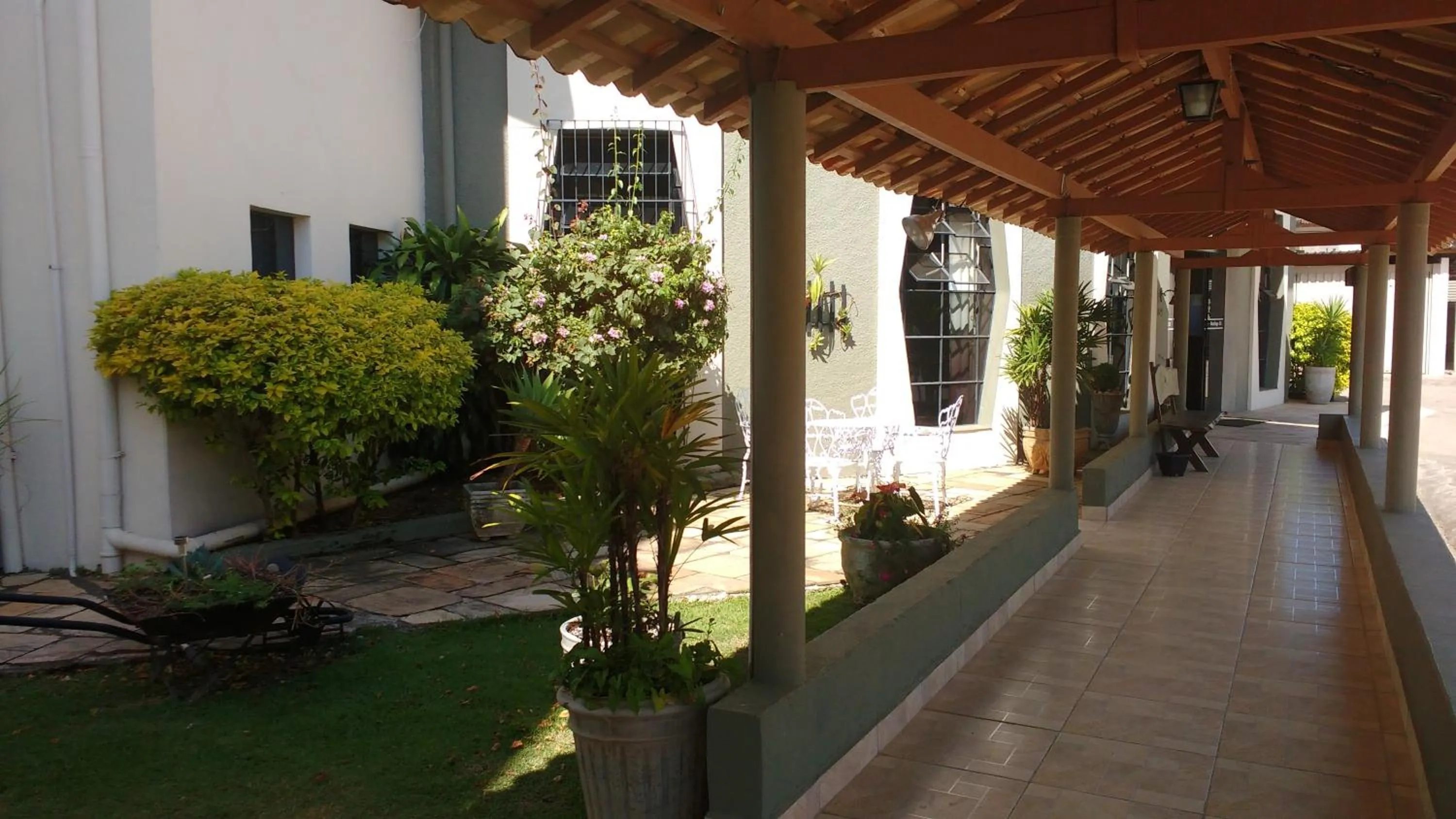 Facade/entrance in Hotel Santiago