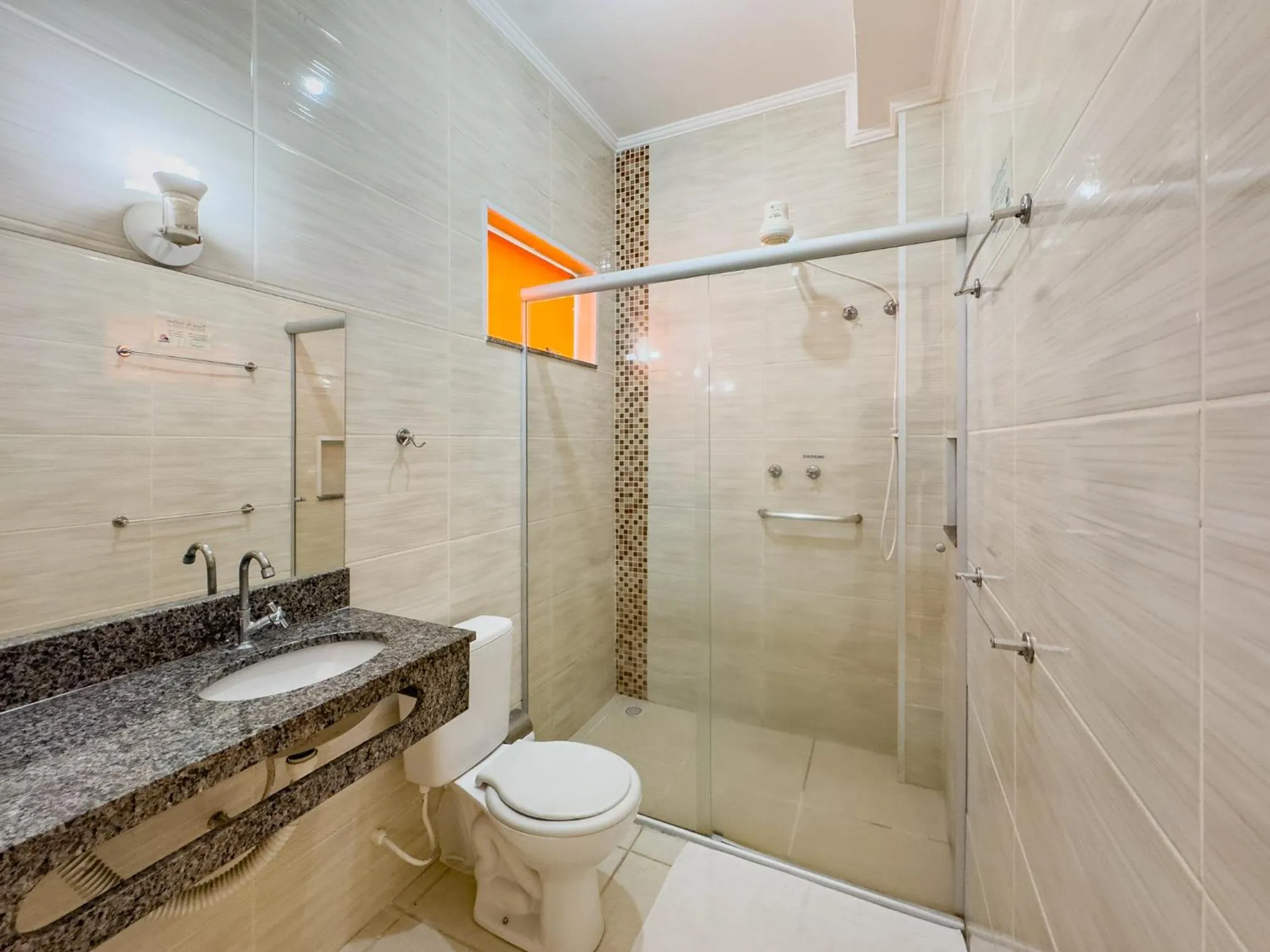 Bathroom in Hotel Santiago