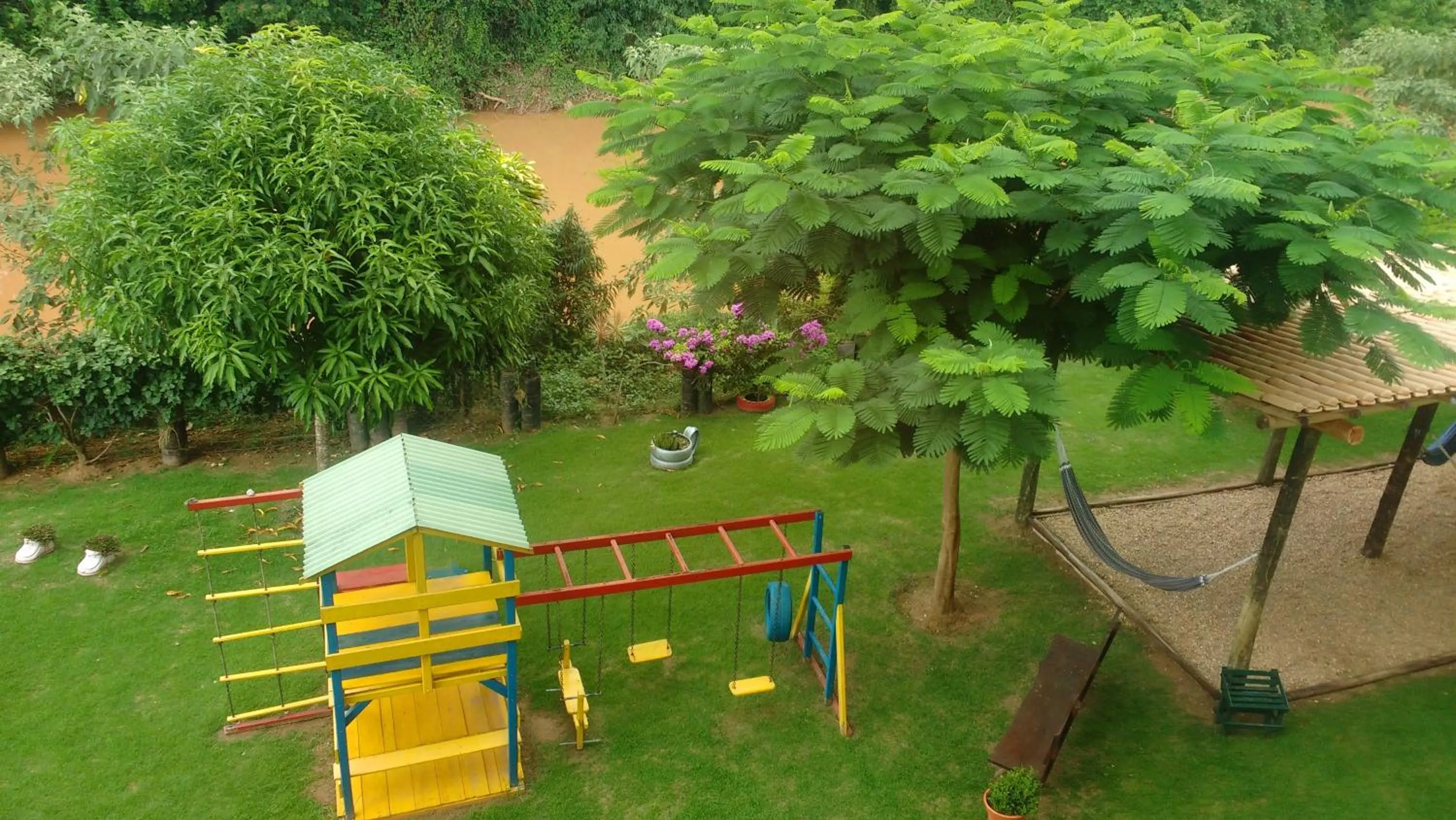 Garden view in Hotel Santiago