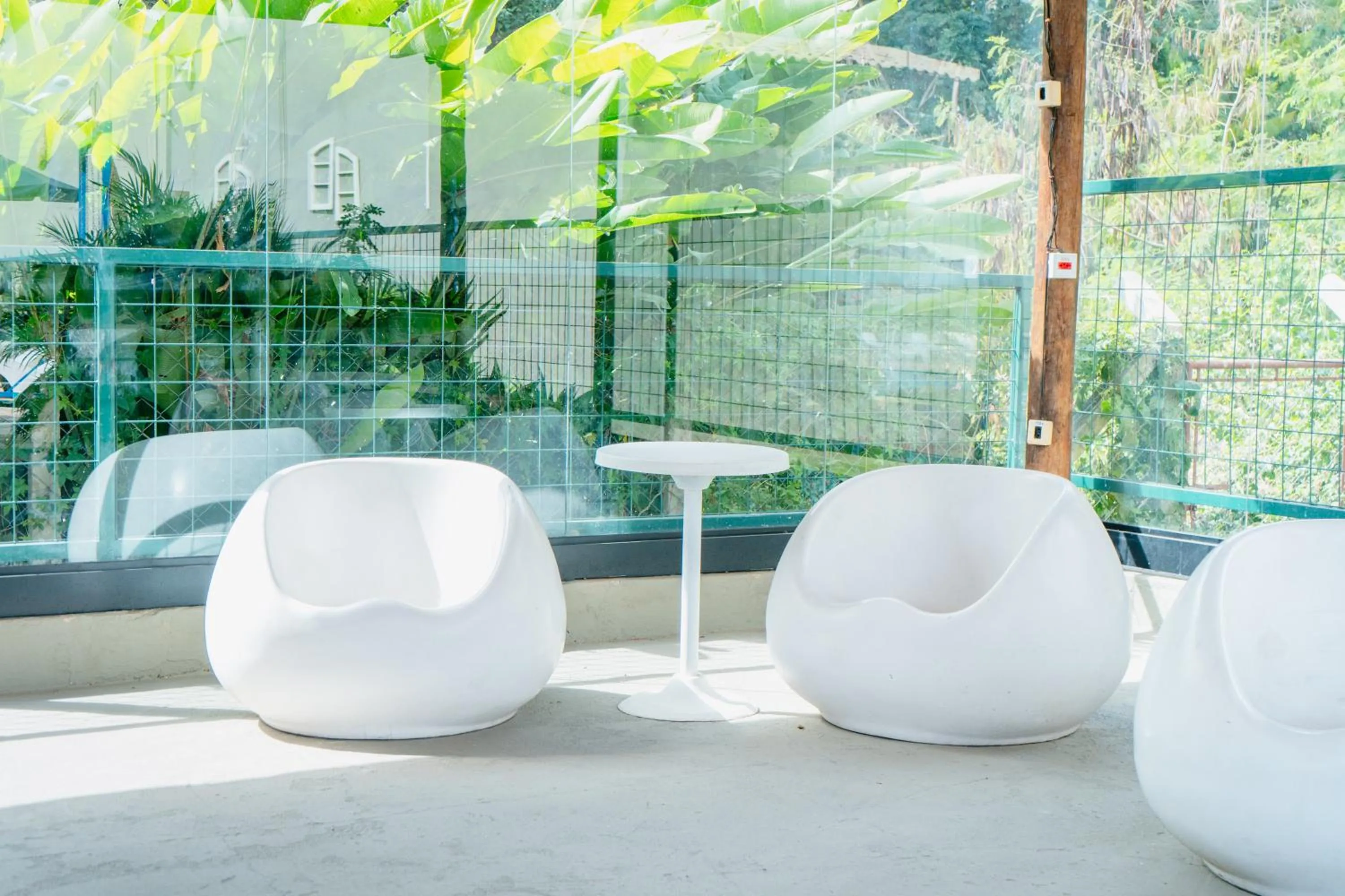 Swimming pool in Hotel Santiago