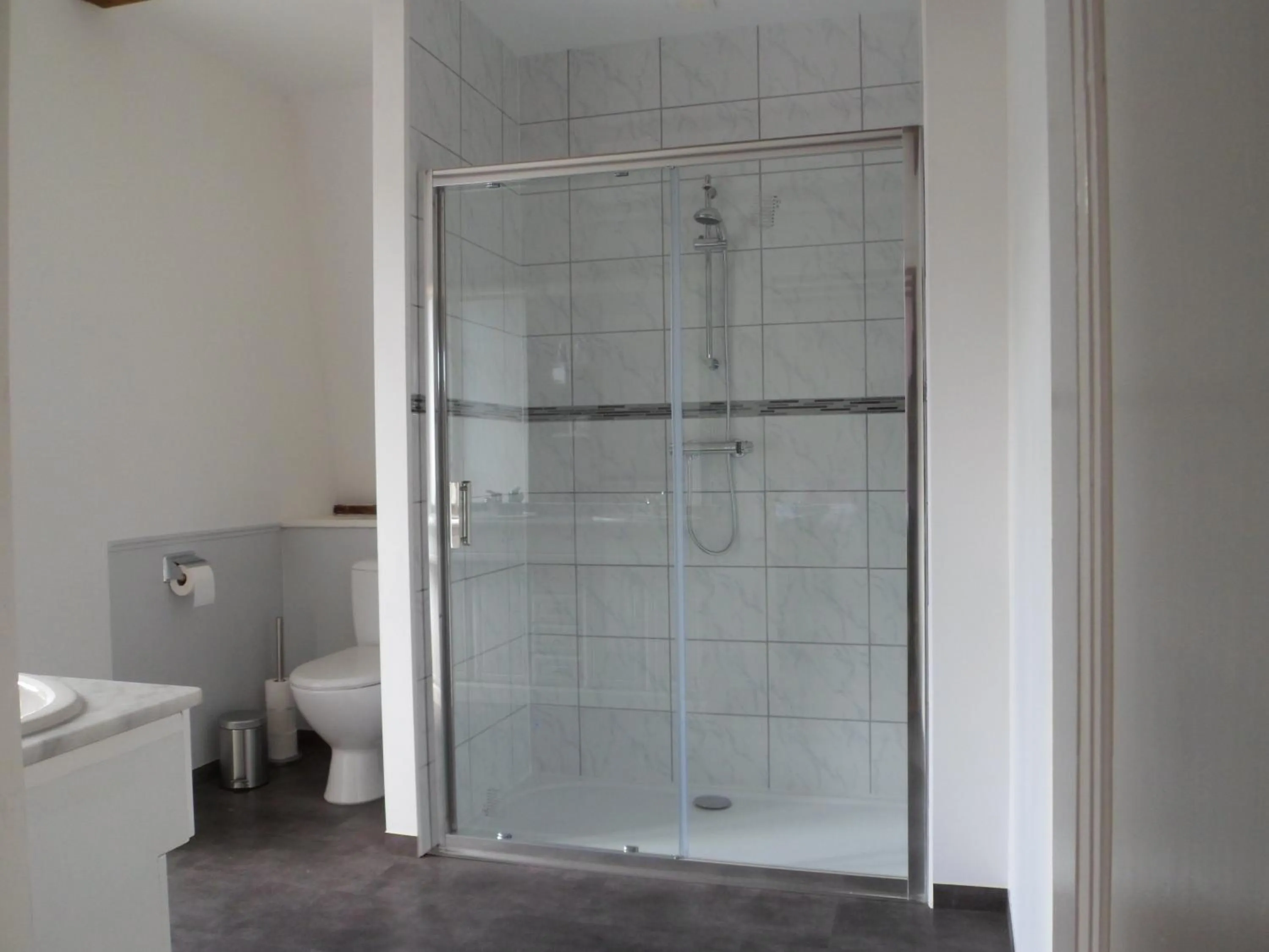 Bathroom in Le Pont du Roy