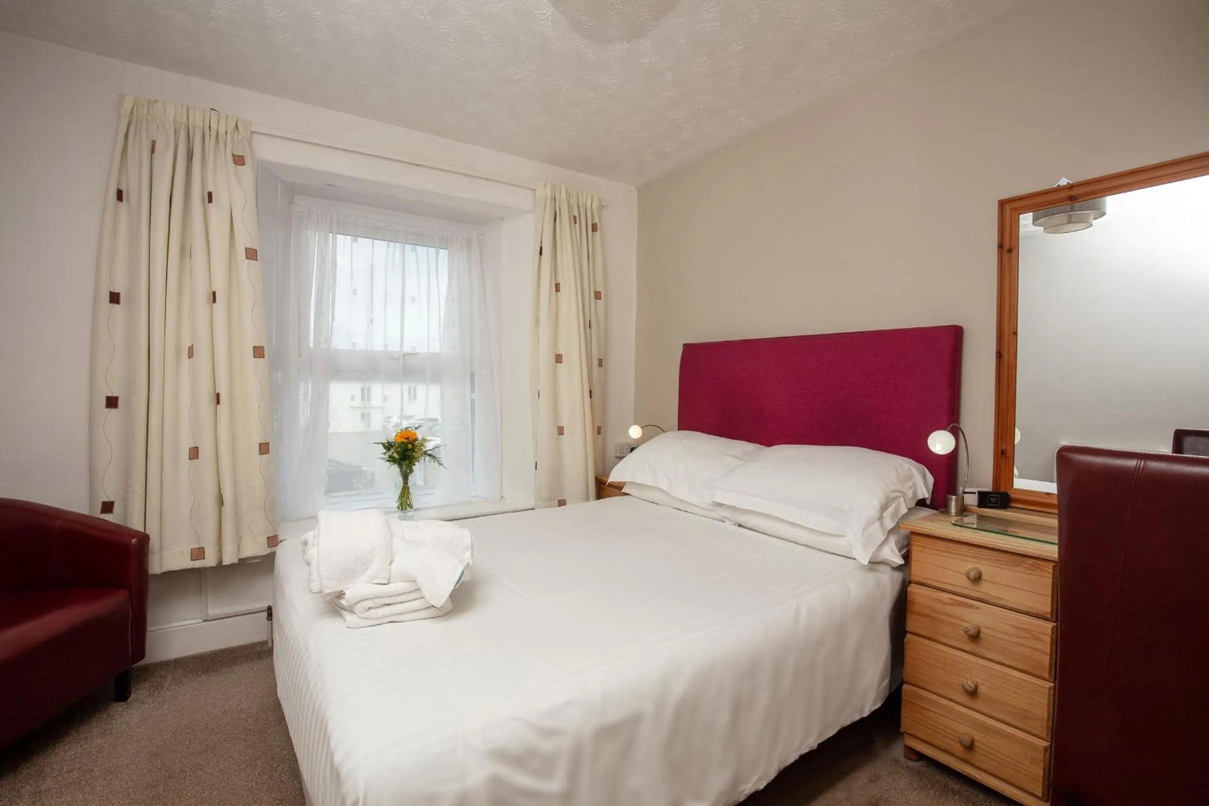 Bed in King Arthurs Arms