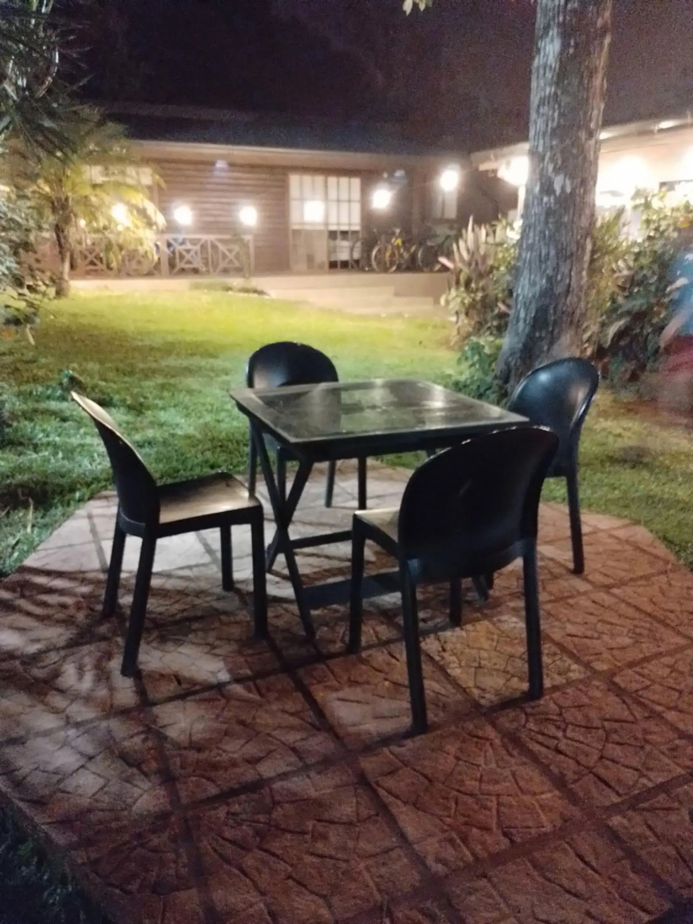 Garden view in El Descanso Iguazú by DOT Cabana Garden view in El Descanso Iguazú by DOT Cabana