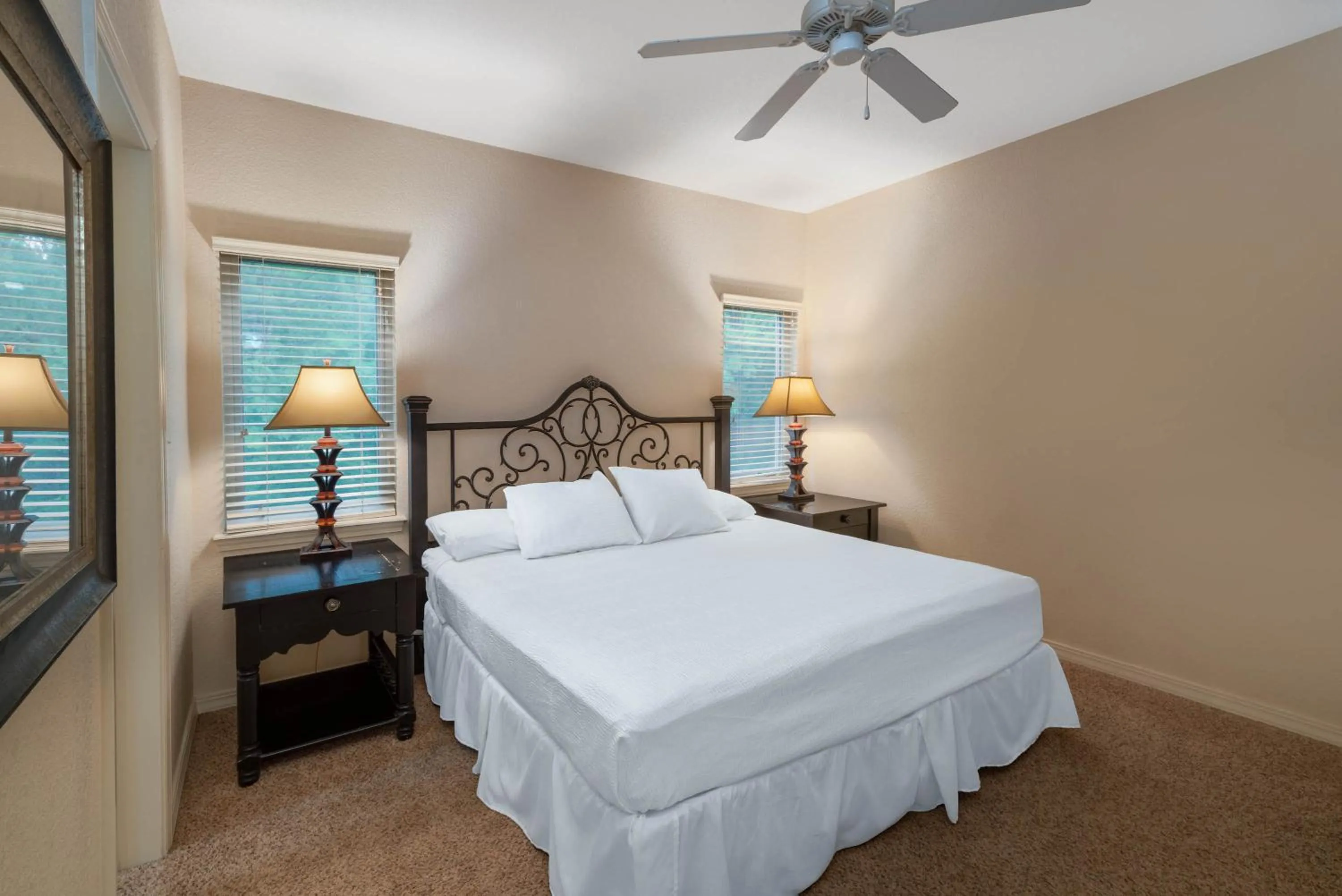 Bed in Los Lagos at Hot Springs Village a Ramada by Wyndham