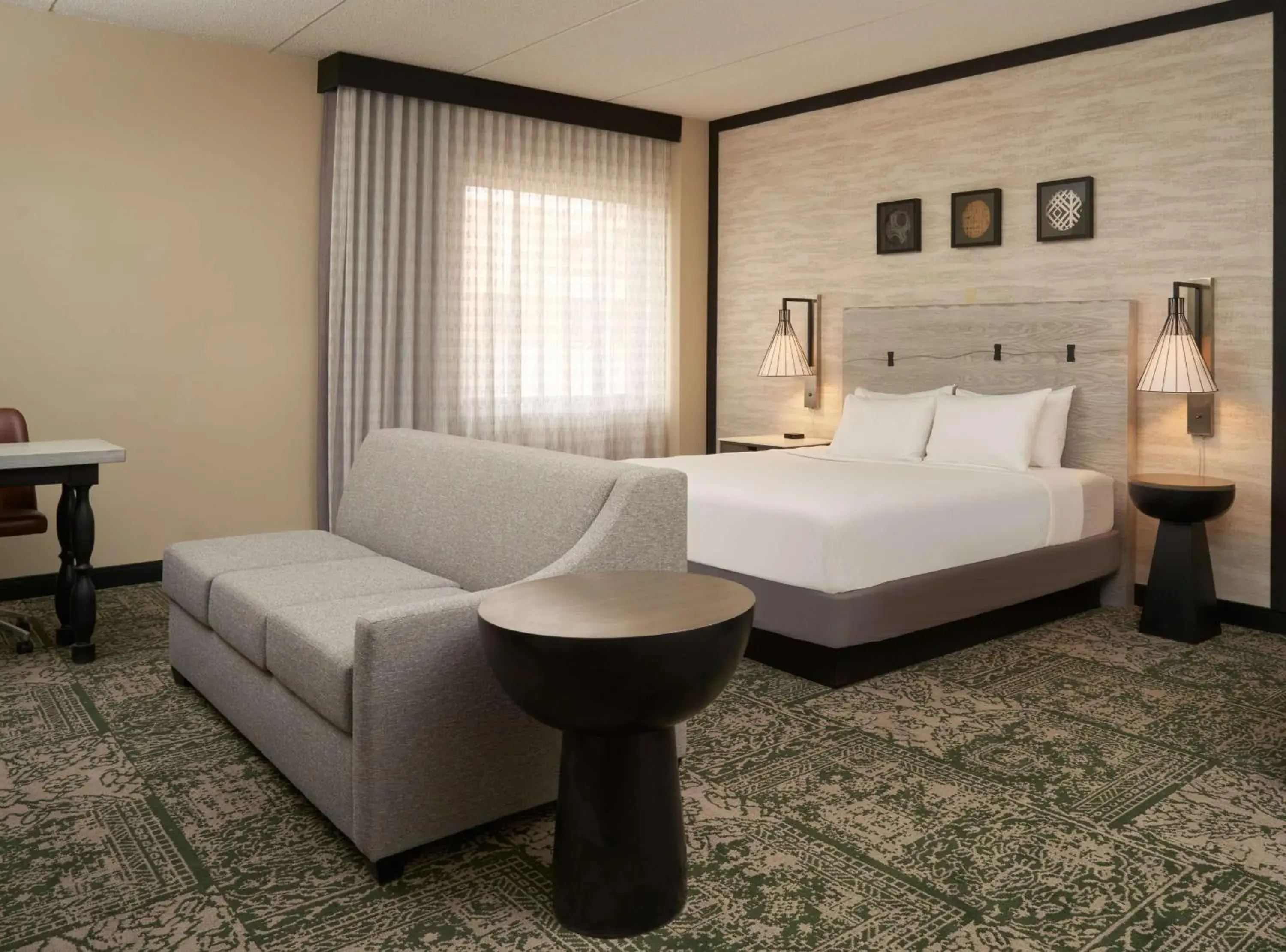 Bed in Hilton Appleton Paper Valley Bed in Hilton Appleton Paper Valley