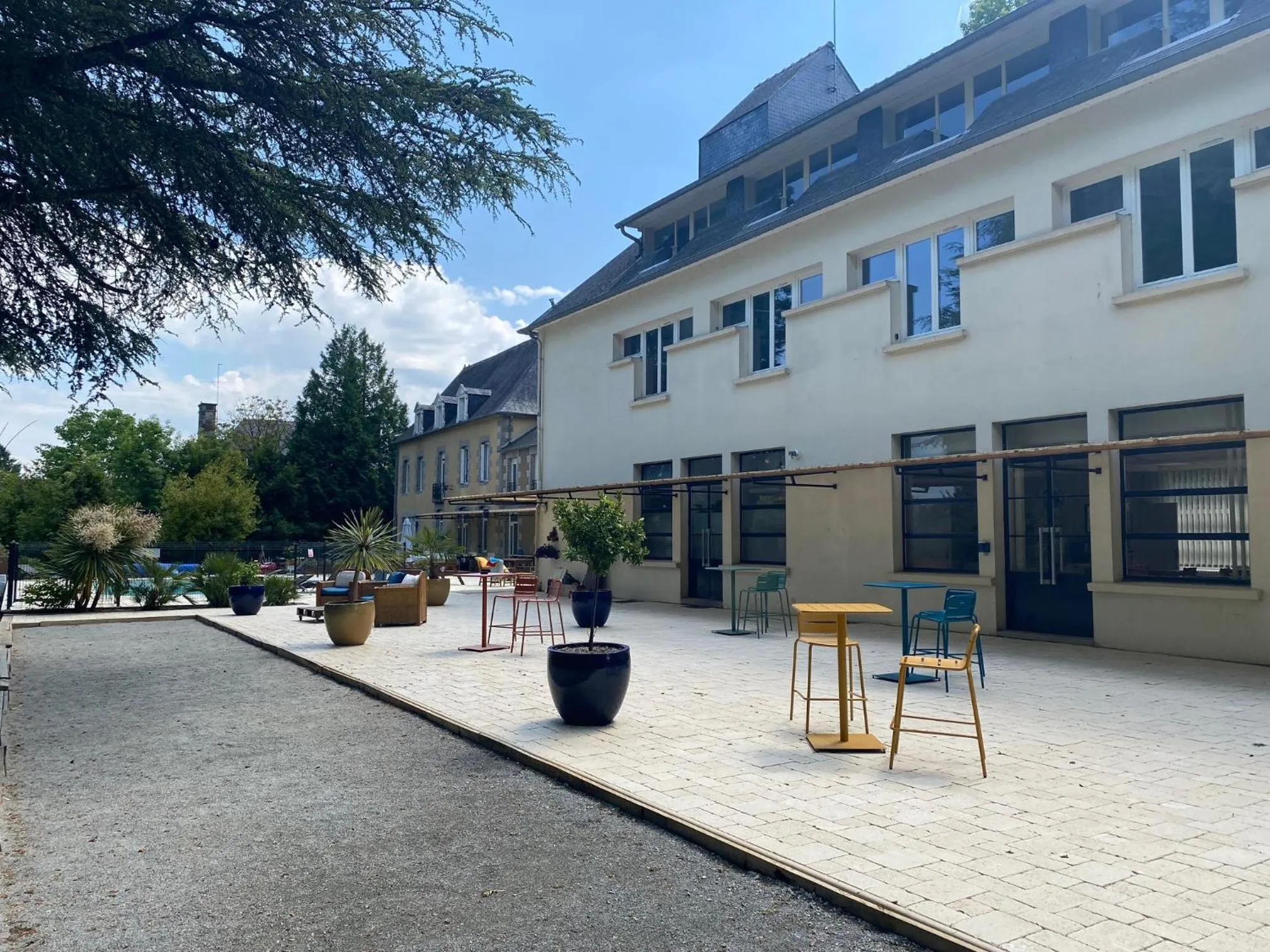 Patio in Cosy Er Lann Chambres d'Hôtes