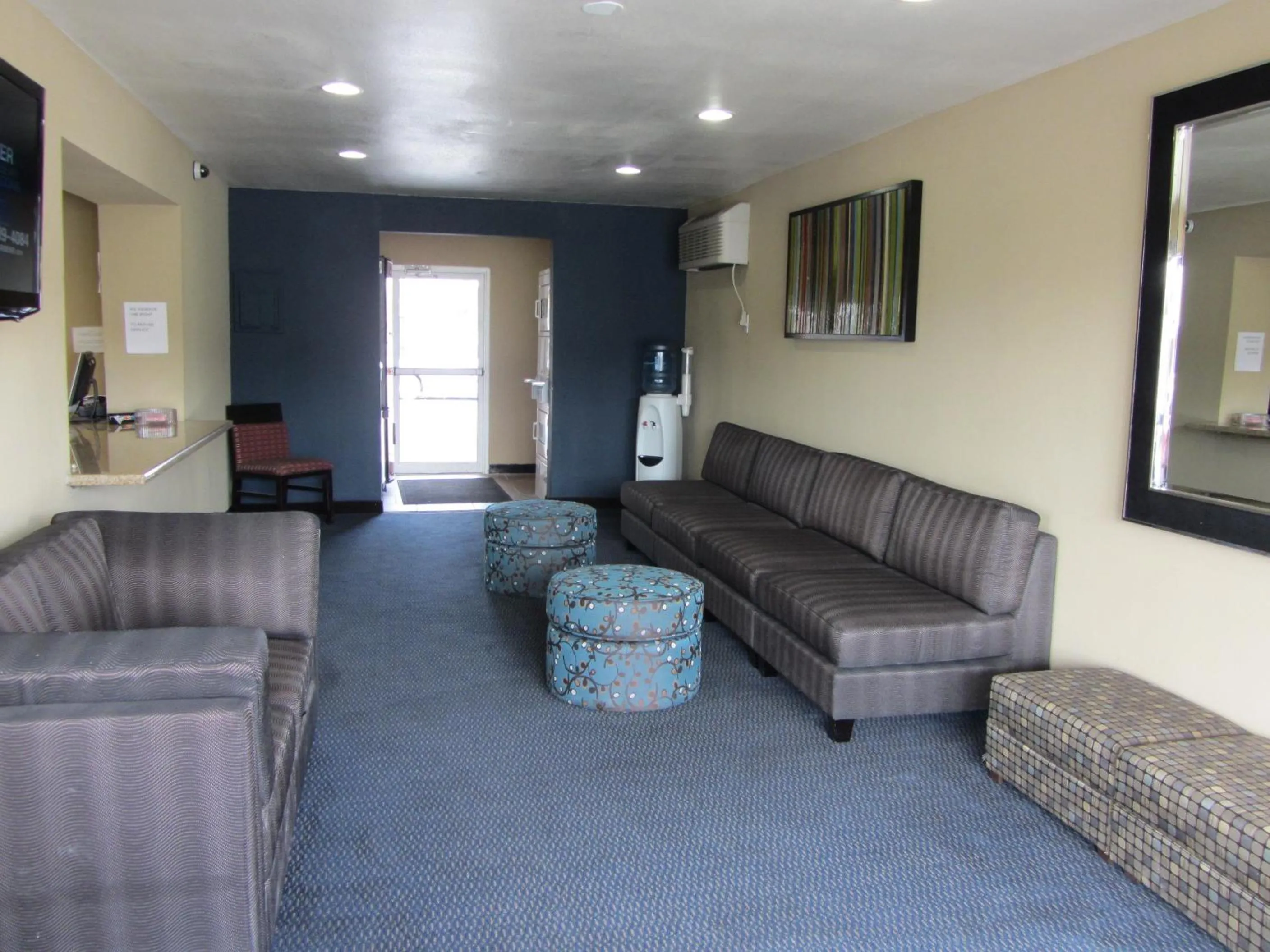 Lobby or reception in Howard Johnson by Wyndham Odessa TX