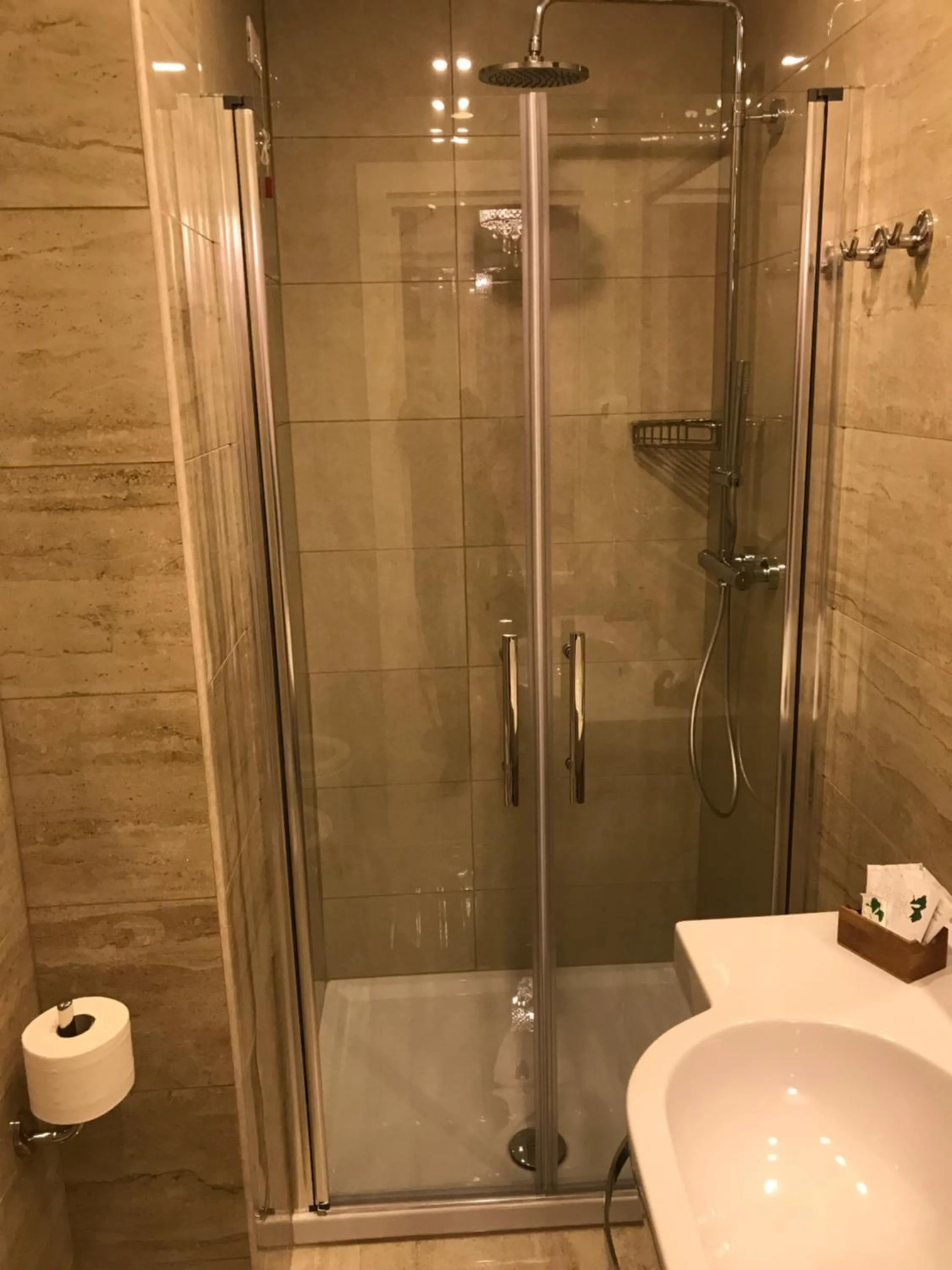 Shower in Museum Guest House