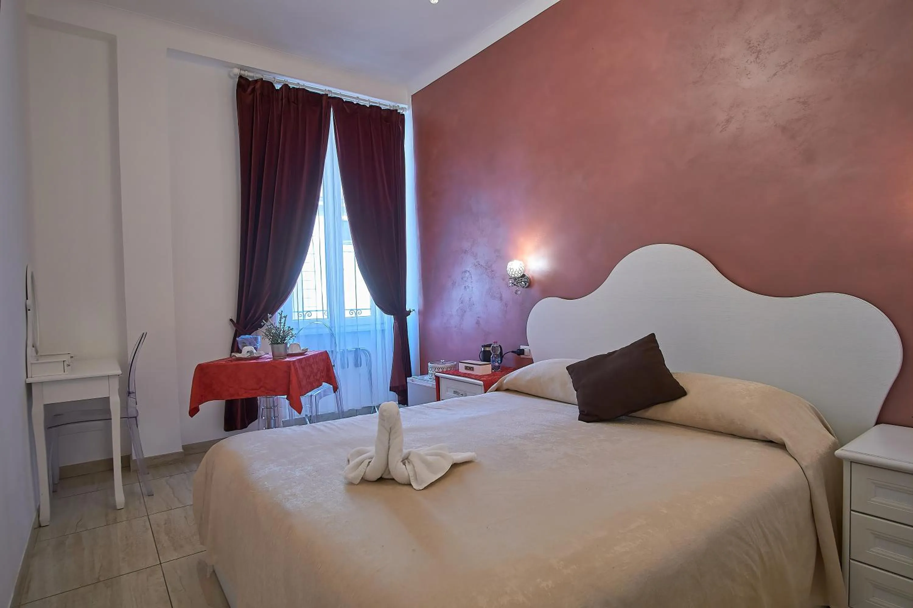 Photo of the whole room, Bed in Museum Guest House