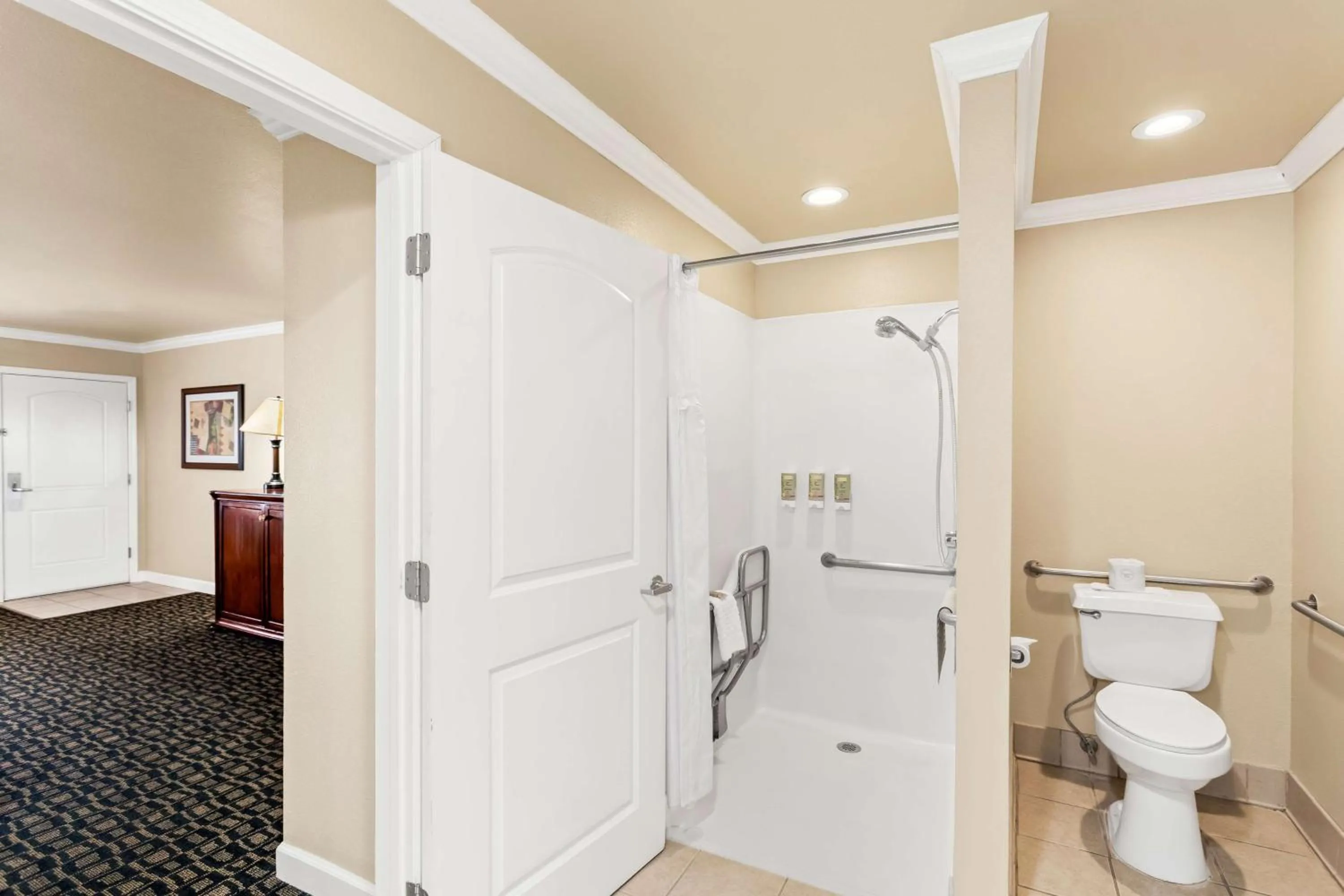 Bedroom in Best Western Miners Inn Yreka